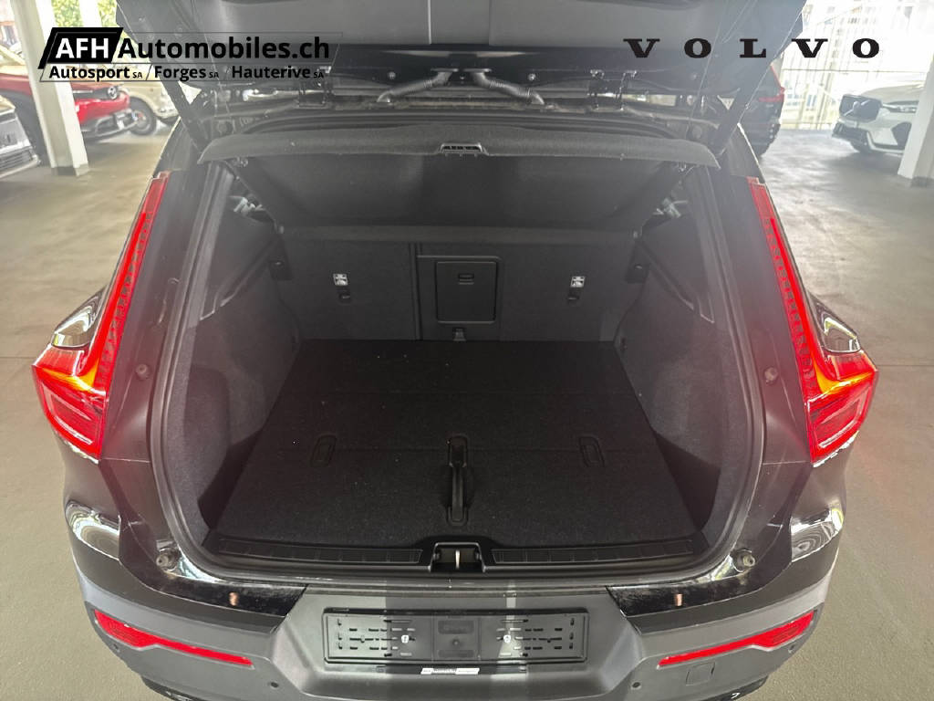 VOLVO EX40 Twin Black Edition AWD-image-17