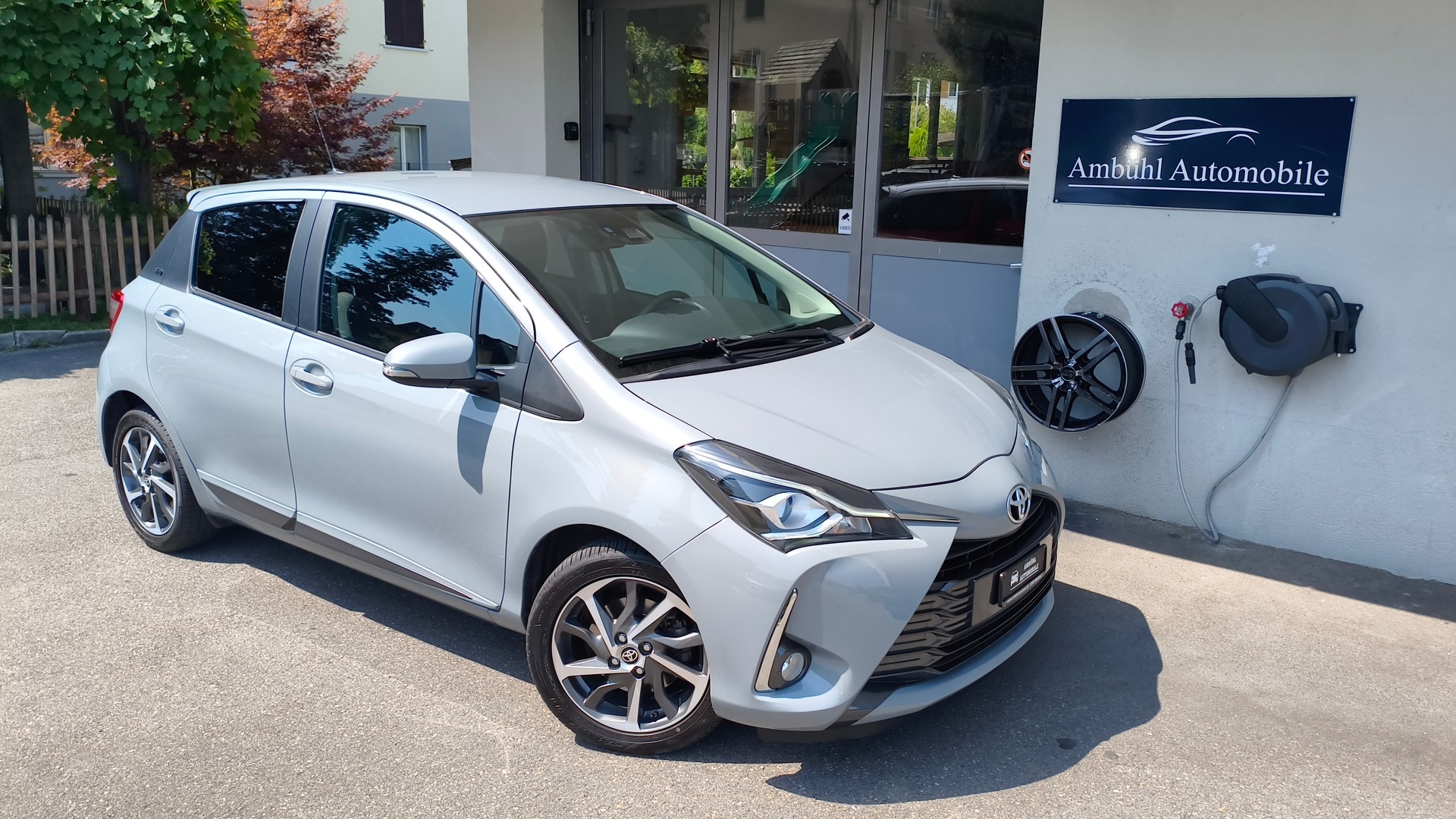 TOYOTA Yaris 1.5 Trend