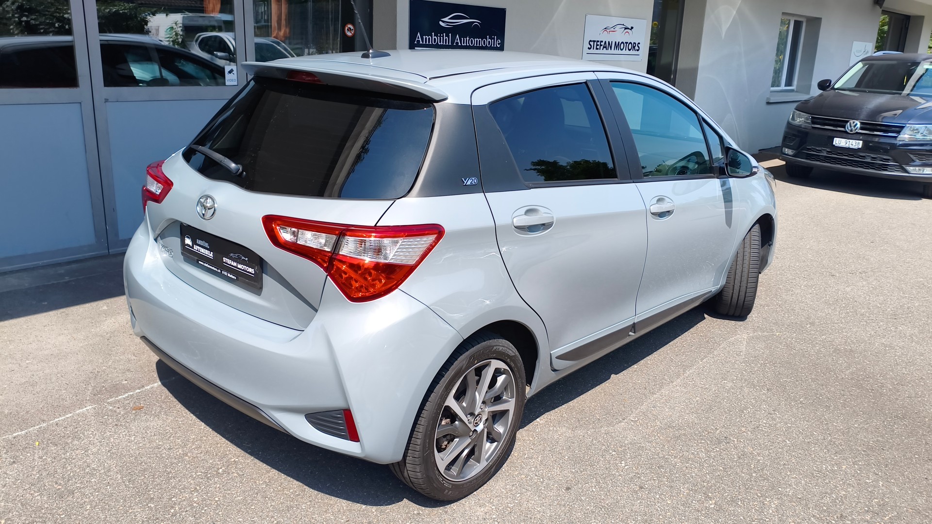 TOYOTA Yaris 1.5 Trend-image-2