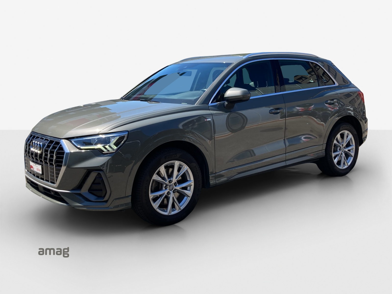 AUDI Q3 40 TFSI S line quattro S-tronic