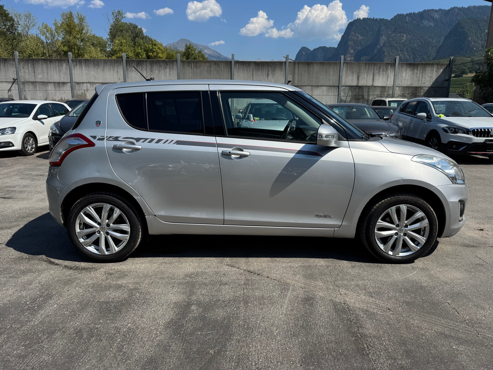 SUZUKI Swift 1.2i 16V PizSulai Top 4x4-image-2