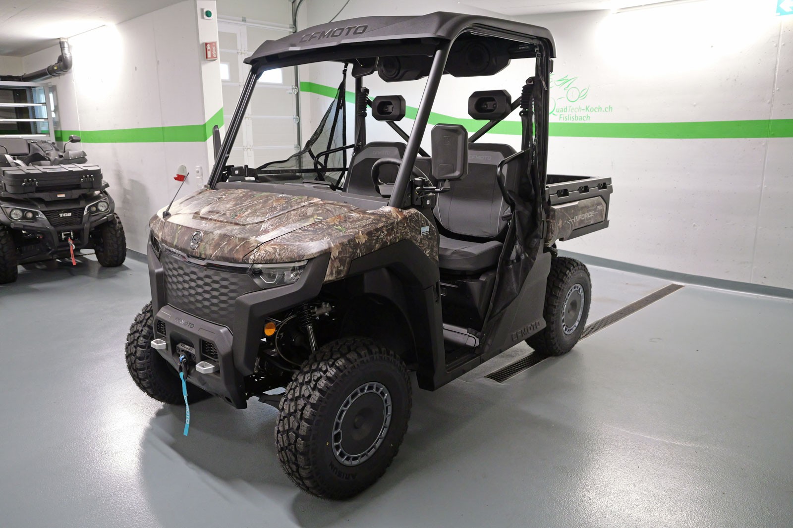 CF MOTO UFORCE U6 EV-image-2