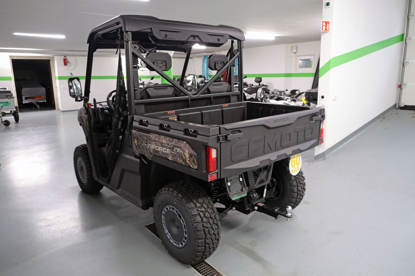 CF MOTO UFORCE U6 EV-image-4