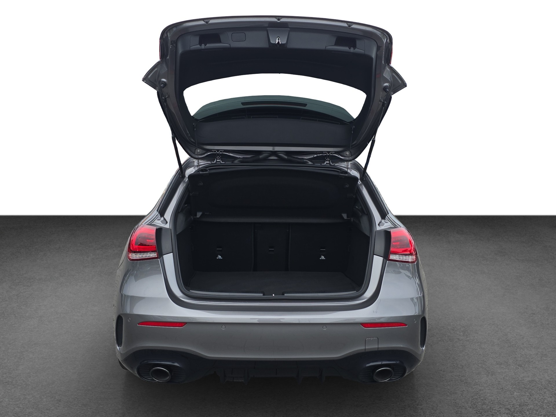 MERCEDES-BENZ A 35 AMG 4Matic Speedshift-image-10