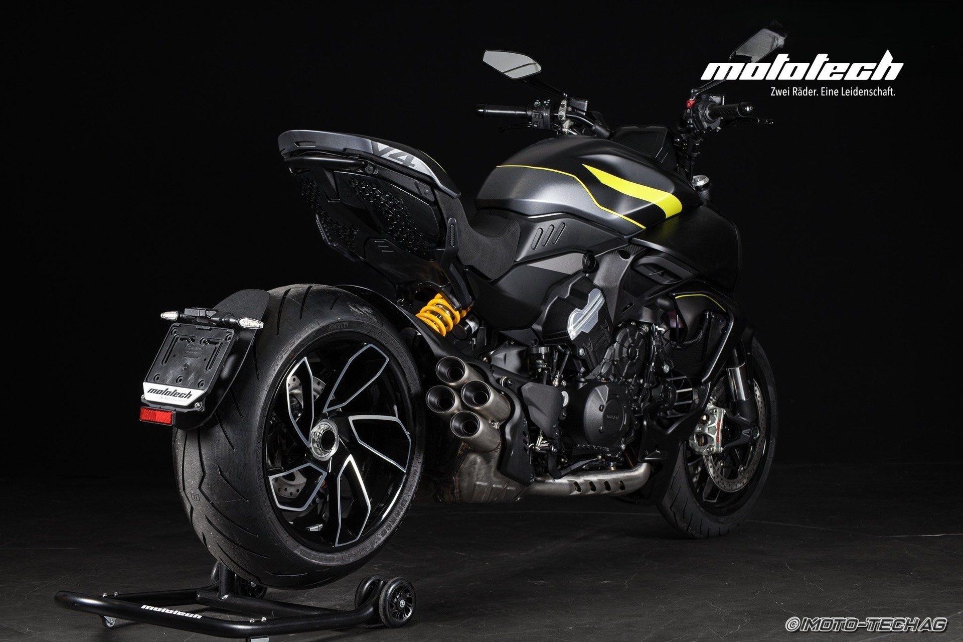 DUCATI Diavel V4 / 4 JAHRE GARANTIE-image-3