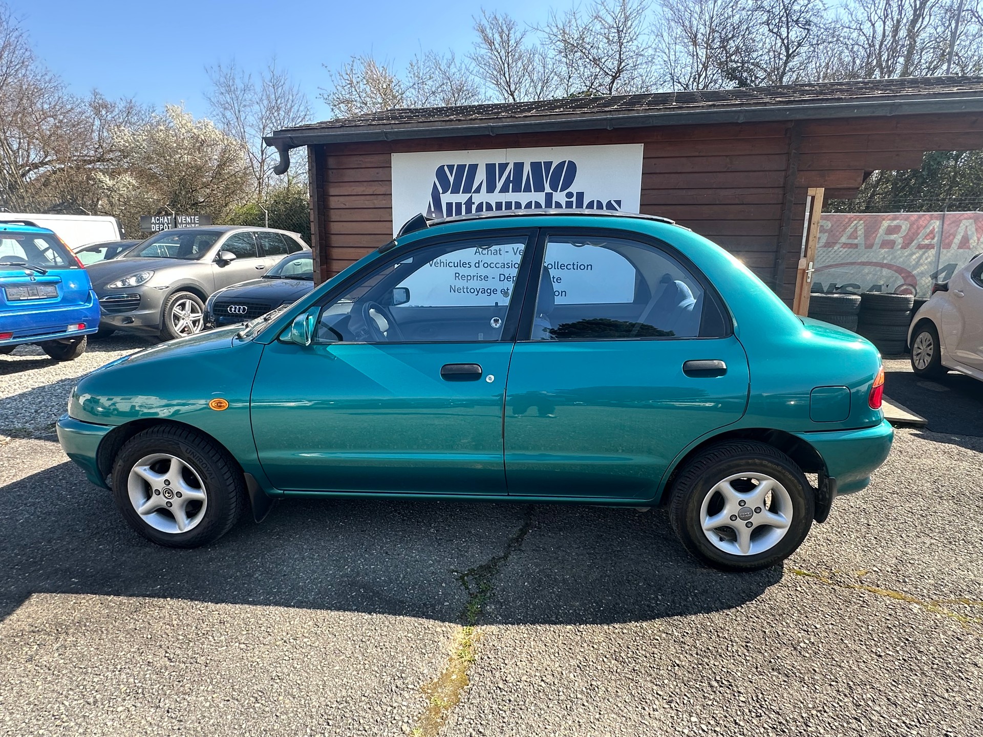 MAZDA 121 1.3i-16 C.Top Rainbow-image-4