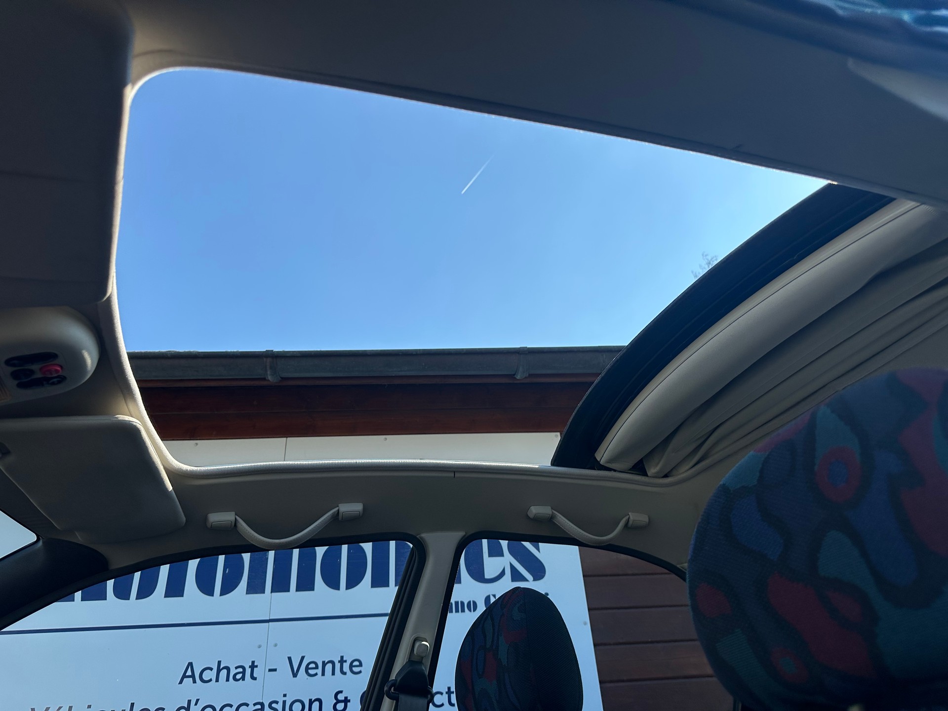 MAZDA 121 1.3i-16 C.Top Rainbow-image-17
