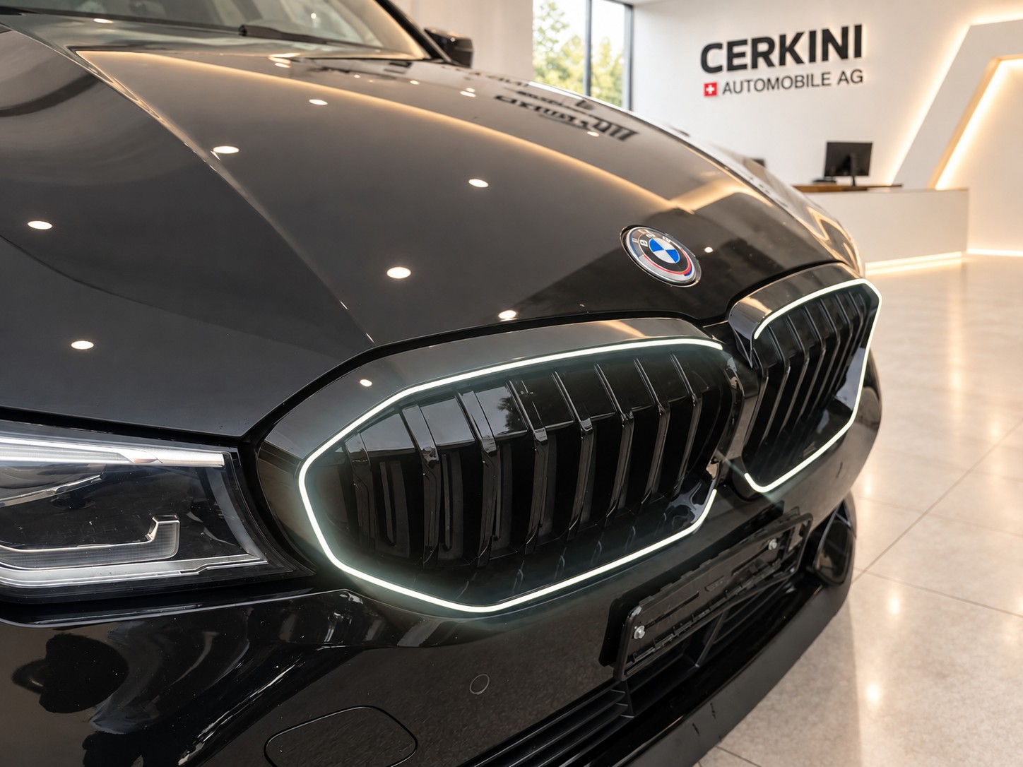BMW 320d xDrive Touring Sport Line Steptronic-showroom-element-3