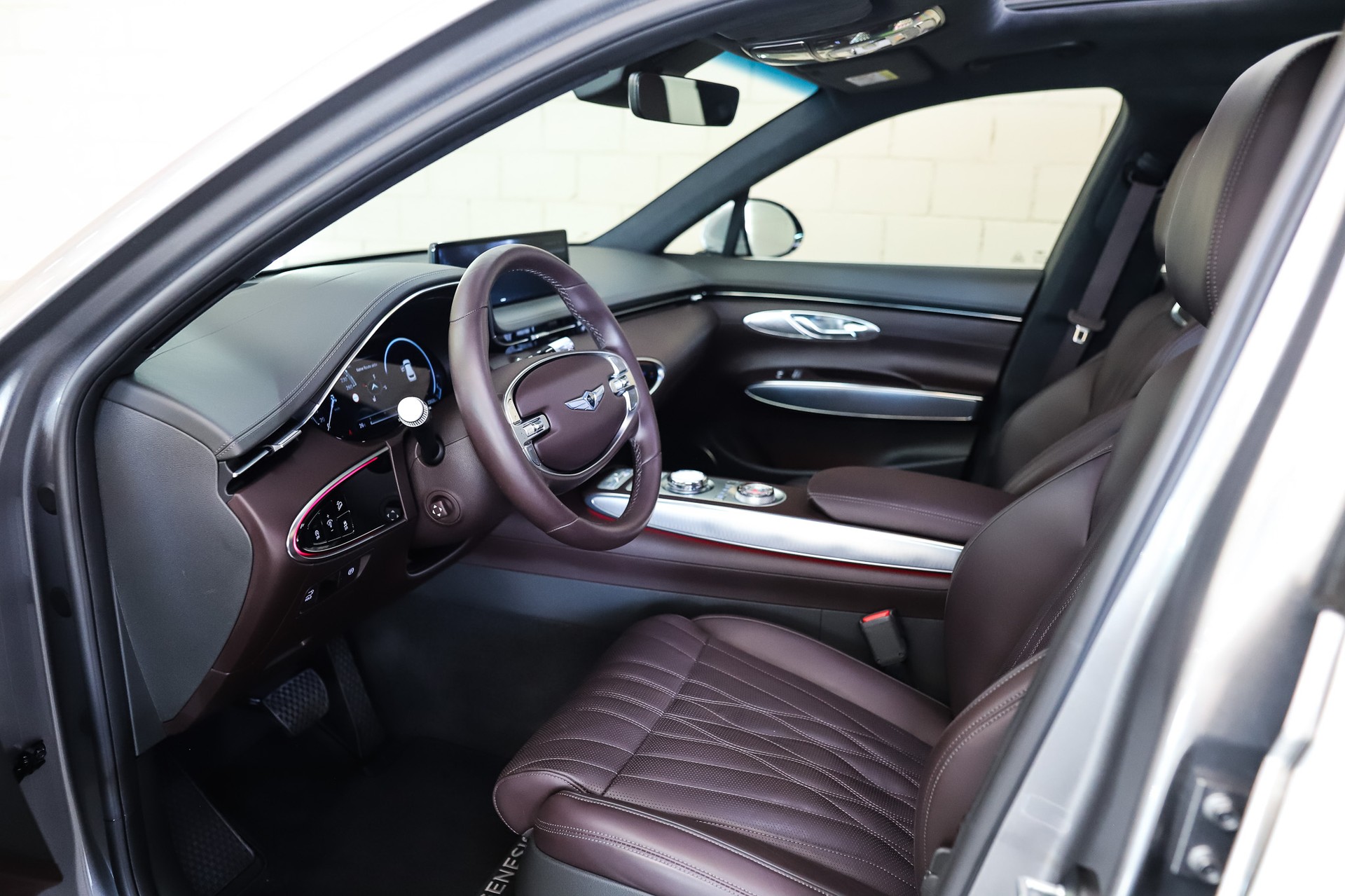 GENESIS GV70 2.5 TGDI Luxury AT8 AWD * Savile Silver*-image-7