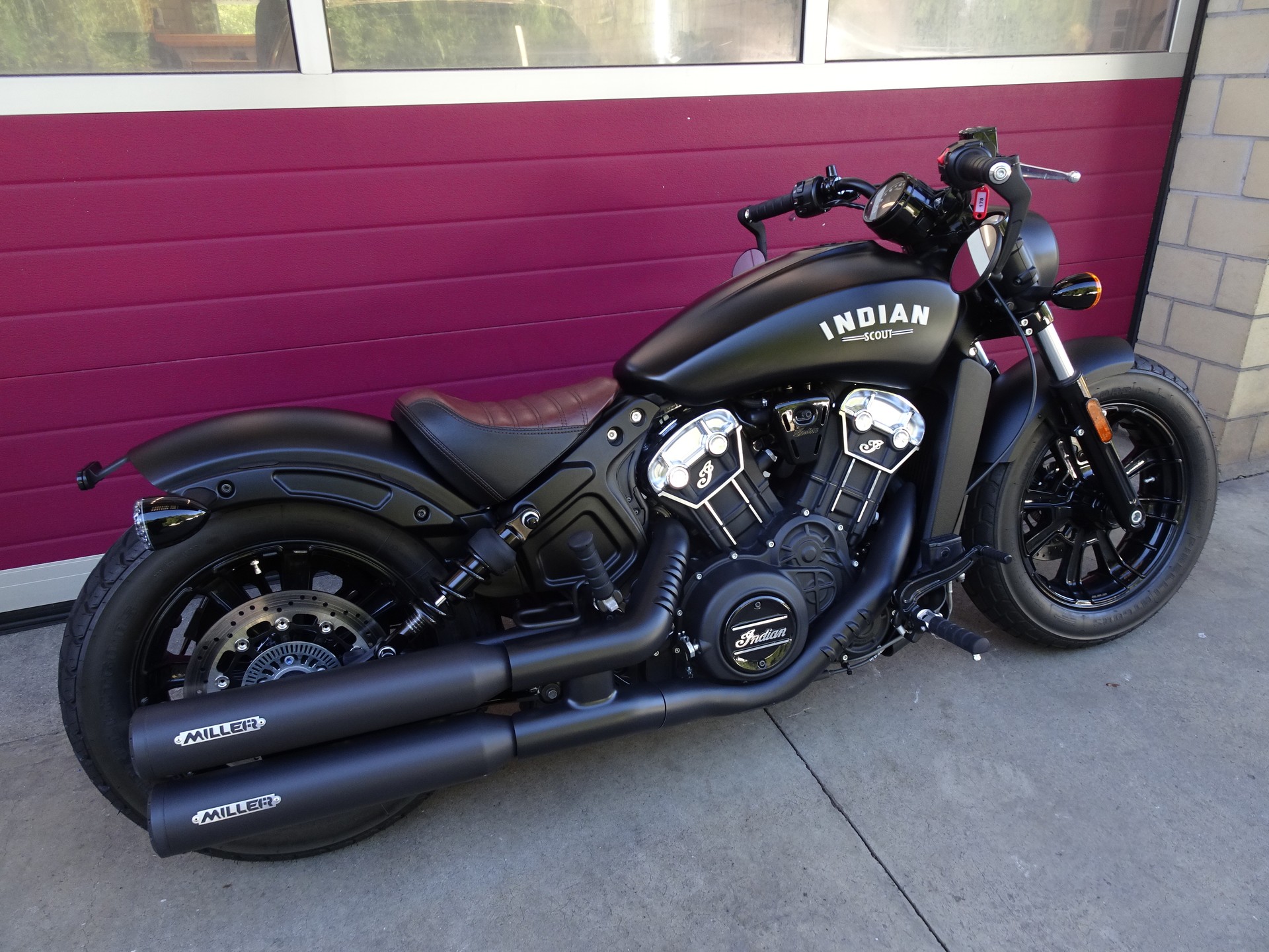 INDIAN Scout Bobber ABS-image-3