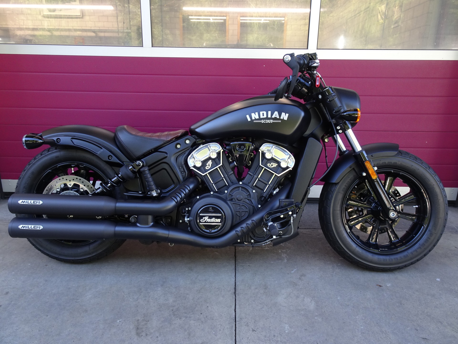 INDIAN Scout Bobber ABS-image-0