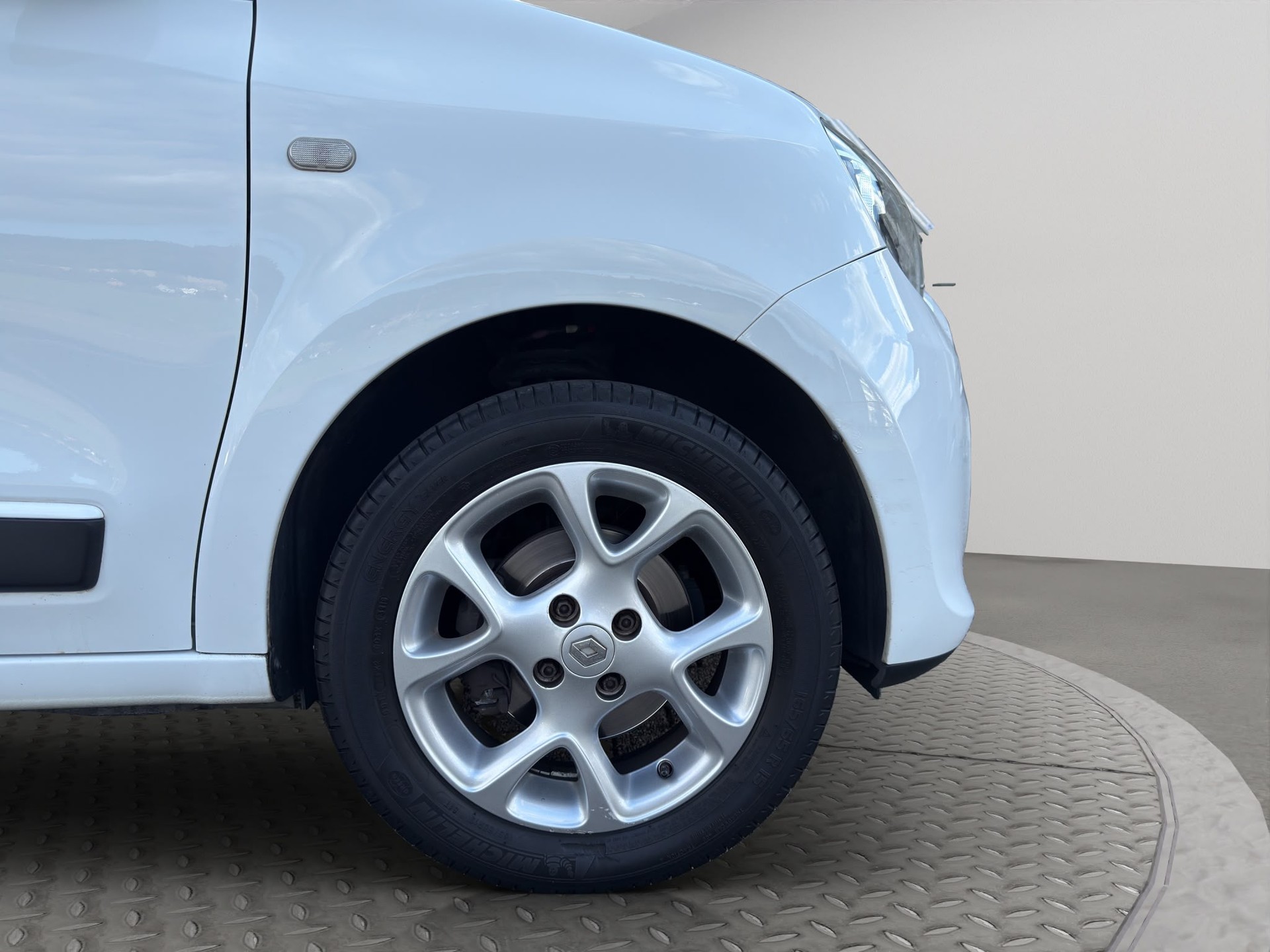RENAULT Twingo 0.9 Liberty-image-8
