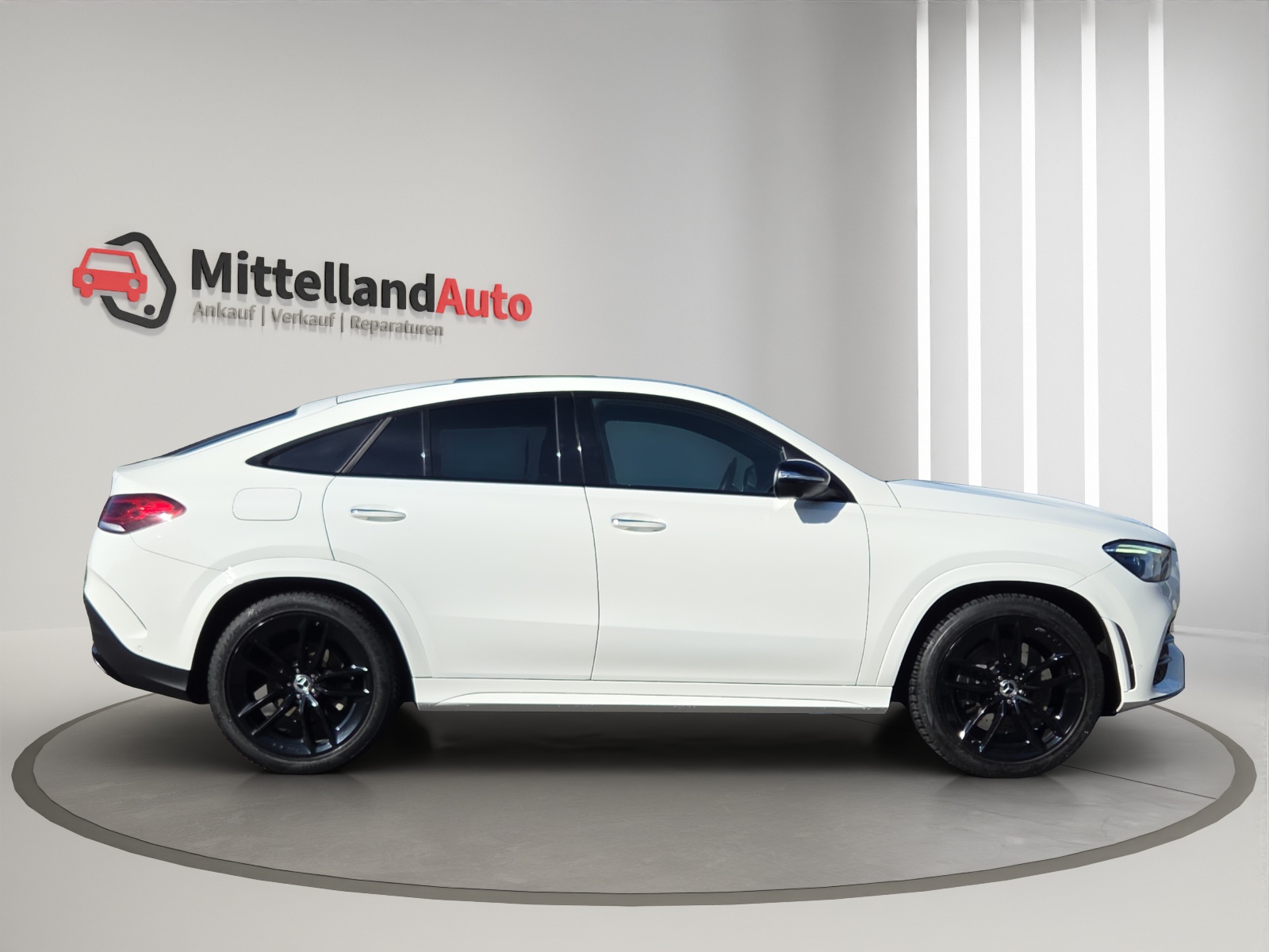 MERCEDES-BENZ GLE Coupé 400 d 4Matic 9G-Tronic-showroom-element-3