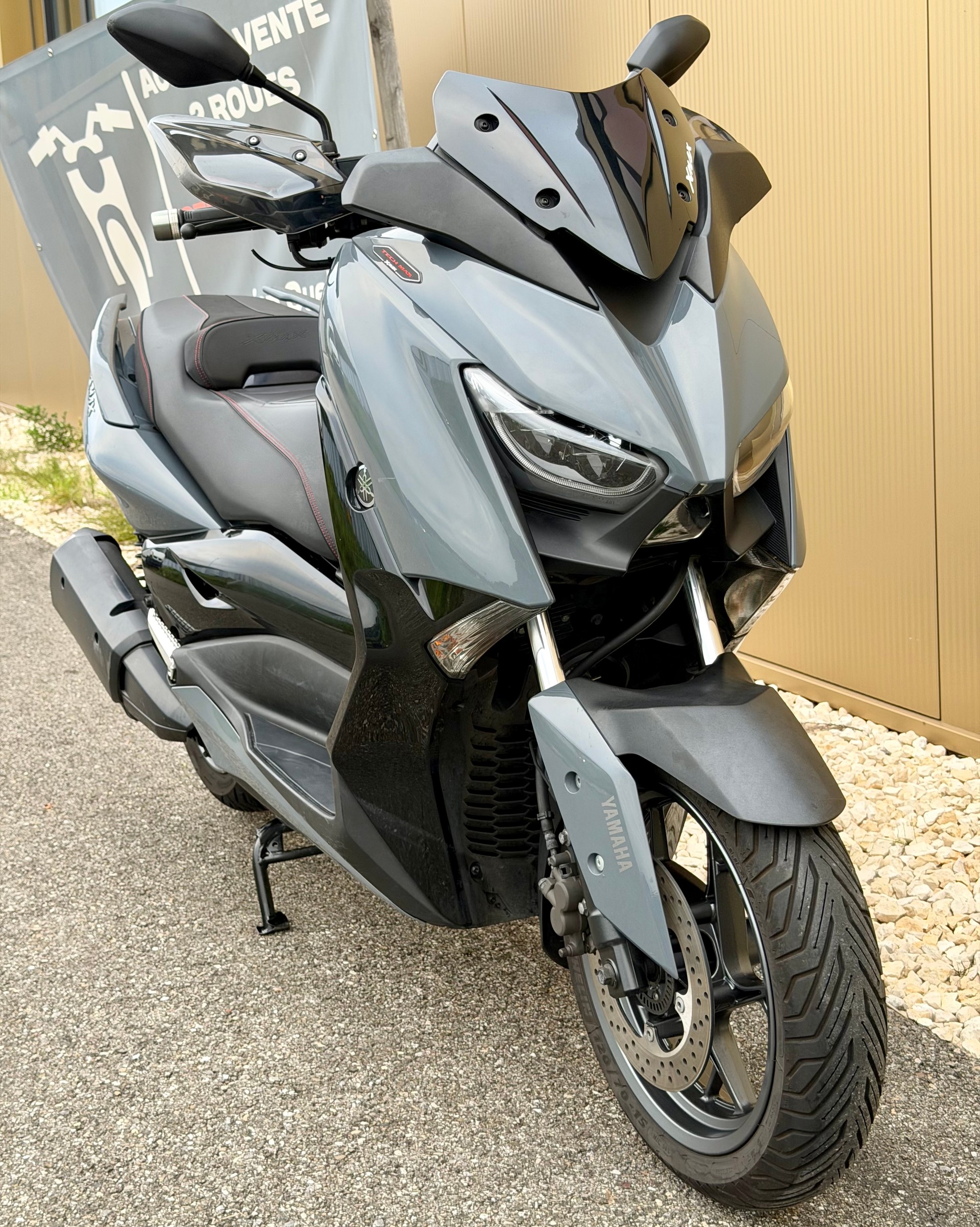 YAMAHA X-Max 300 Tech Max-image-0