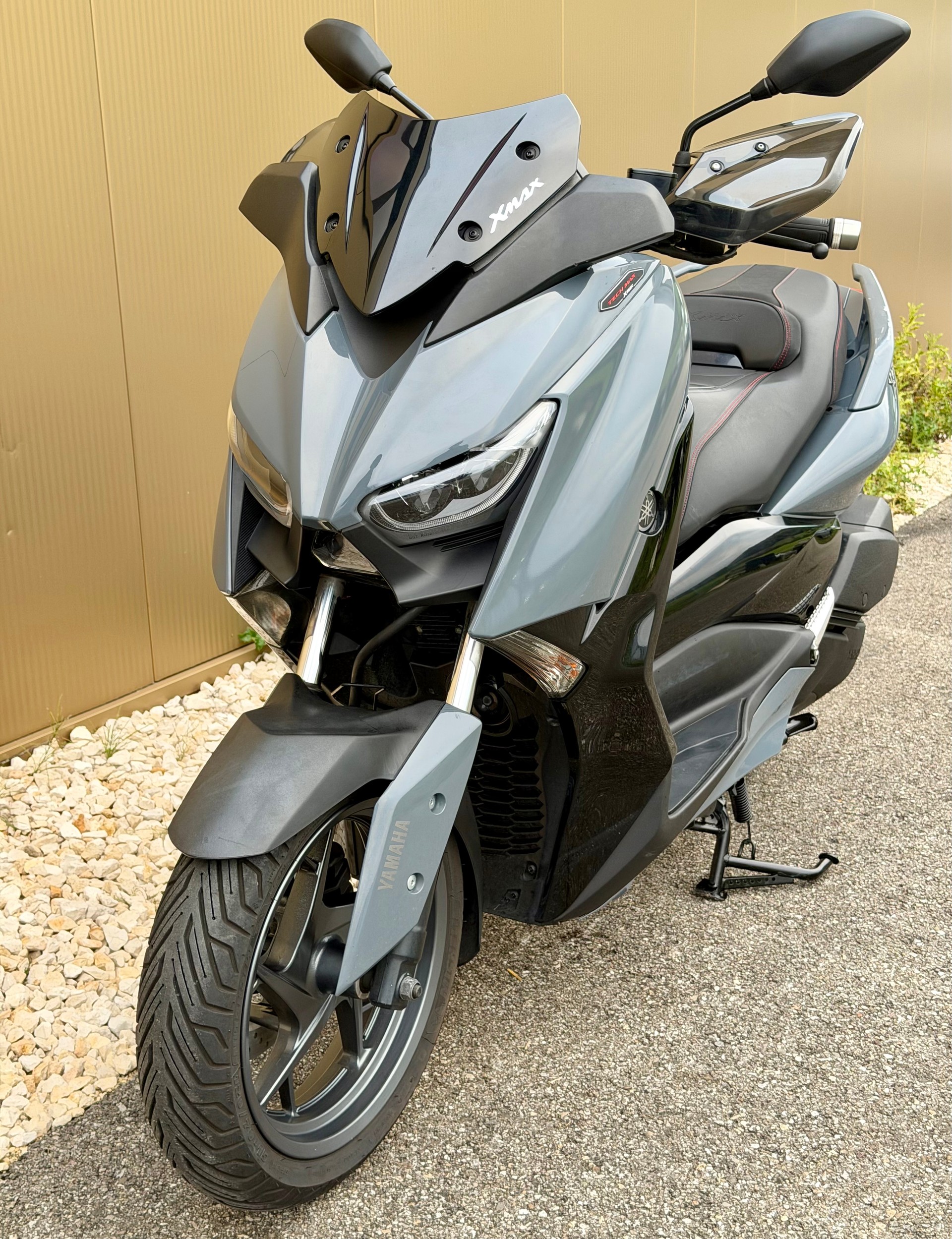 YAMAHA X-Max 300 Tech Max-image-7