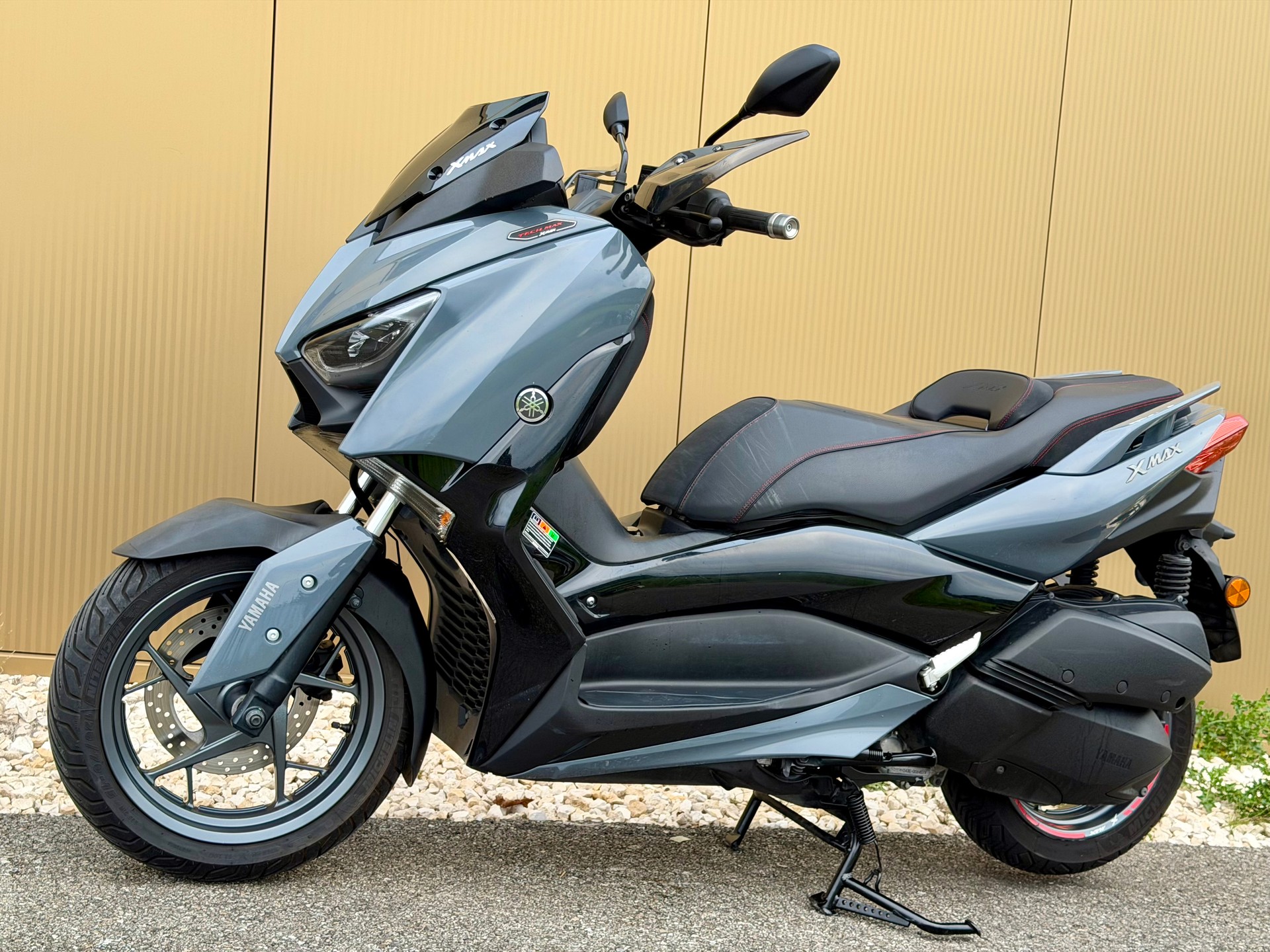 YAMAHA X-Max 300 Tech Max-image-9