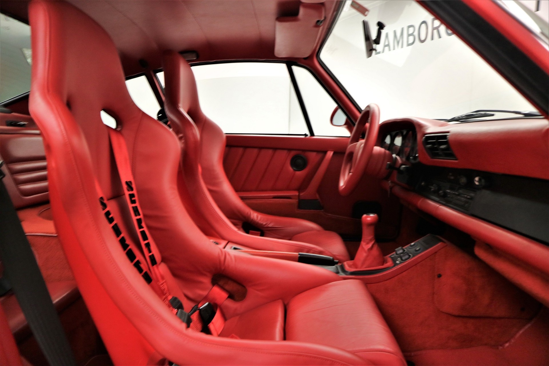 PORSCHE 959-image-6