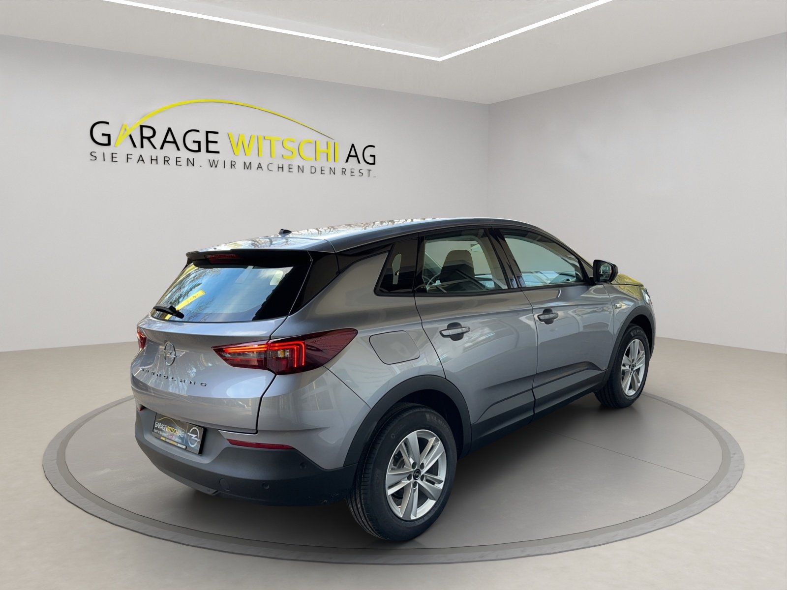OPEL Grandland 1.2 Turbo Edition-image-4