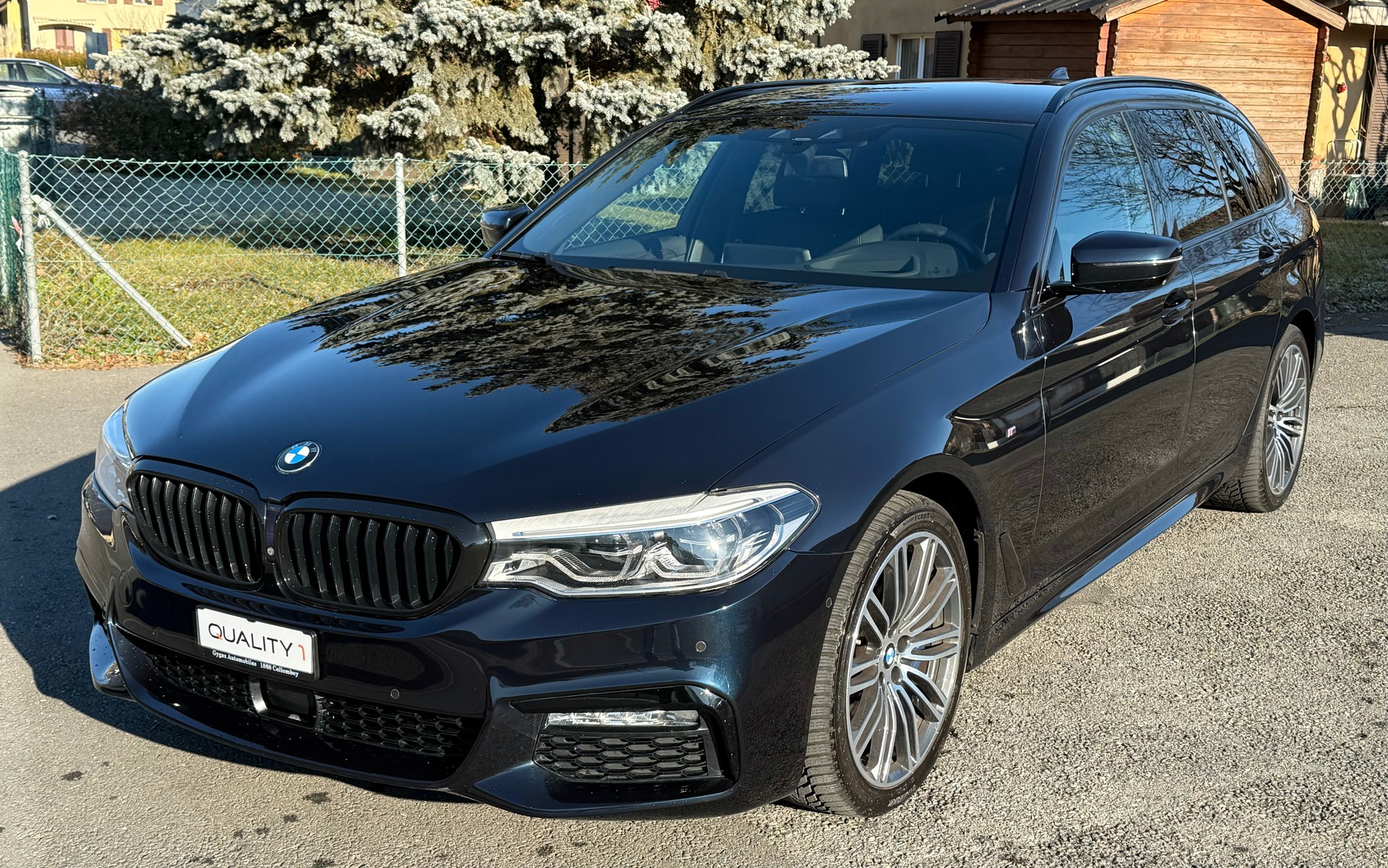 BMW 540i xDrive Touring Sport Line Steptronic-image-1