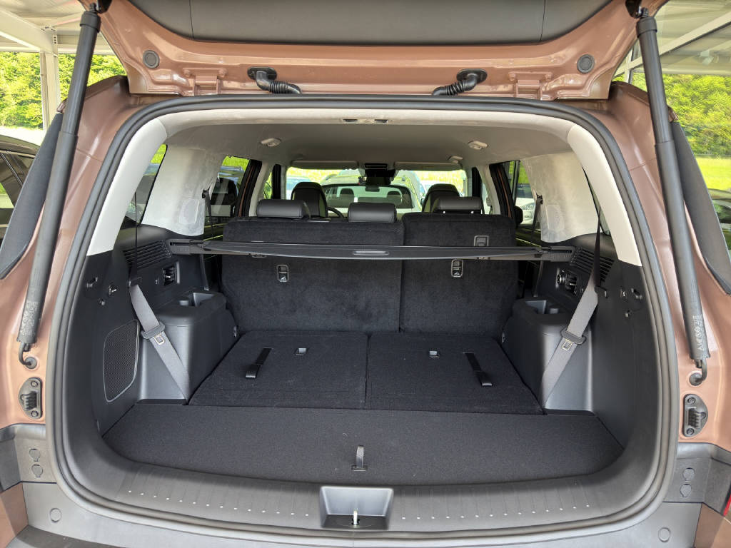 HYUNDAI SANTA FE 1.6 T-GDi PHEV Vertex 7P-image-9
