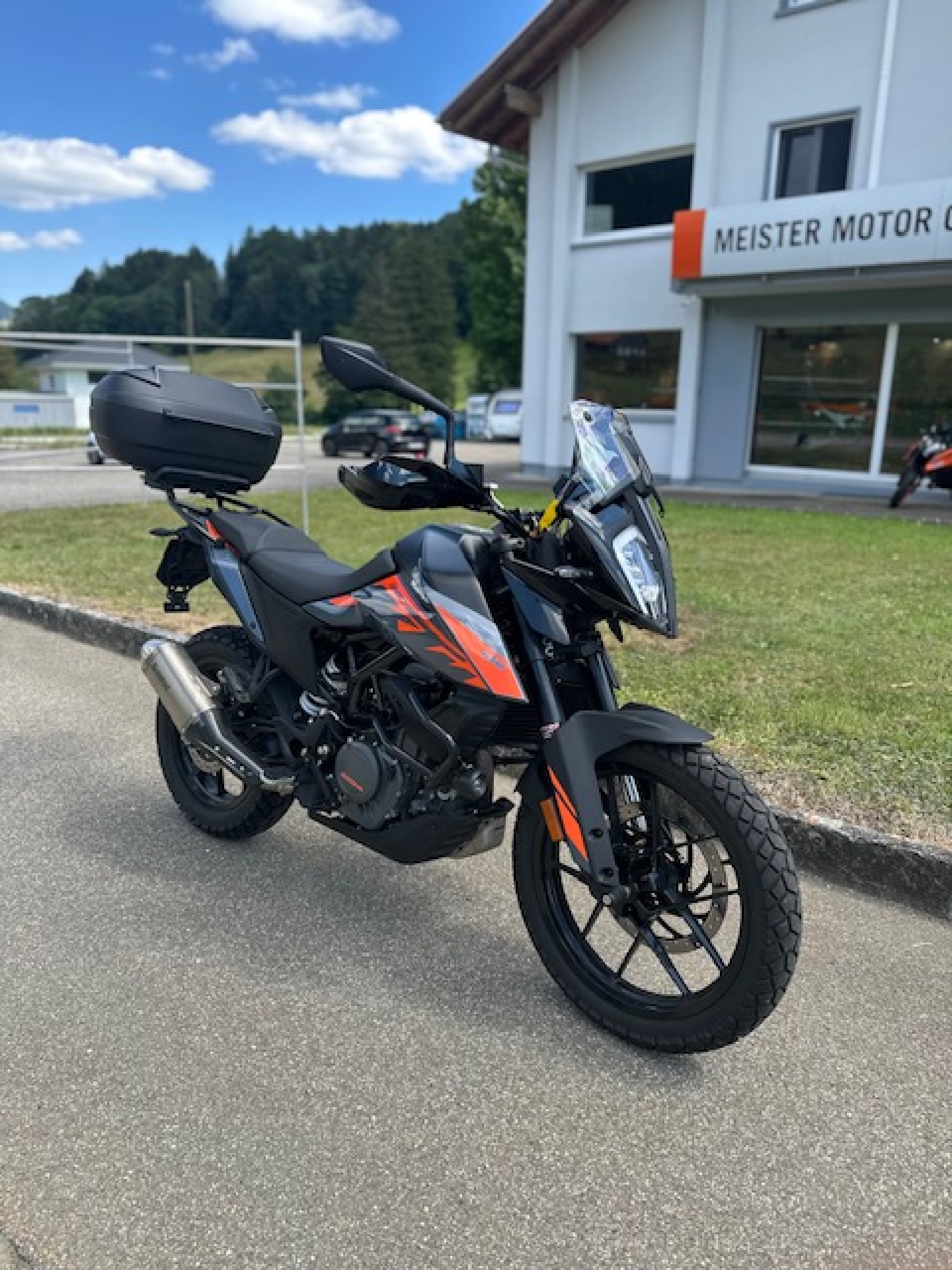 KTM 390 Adventure-image-2