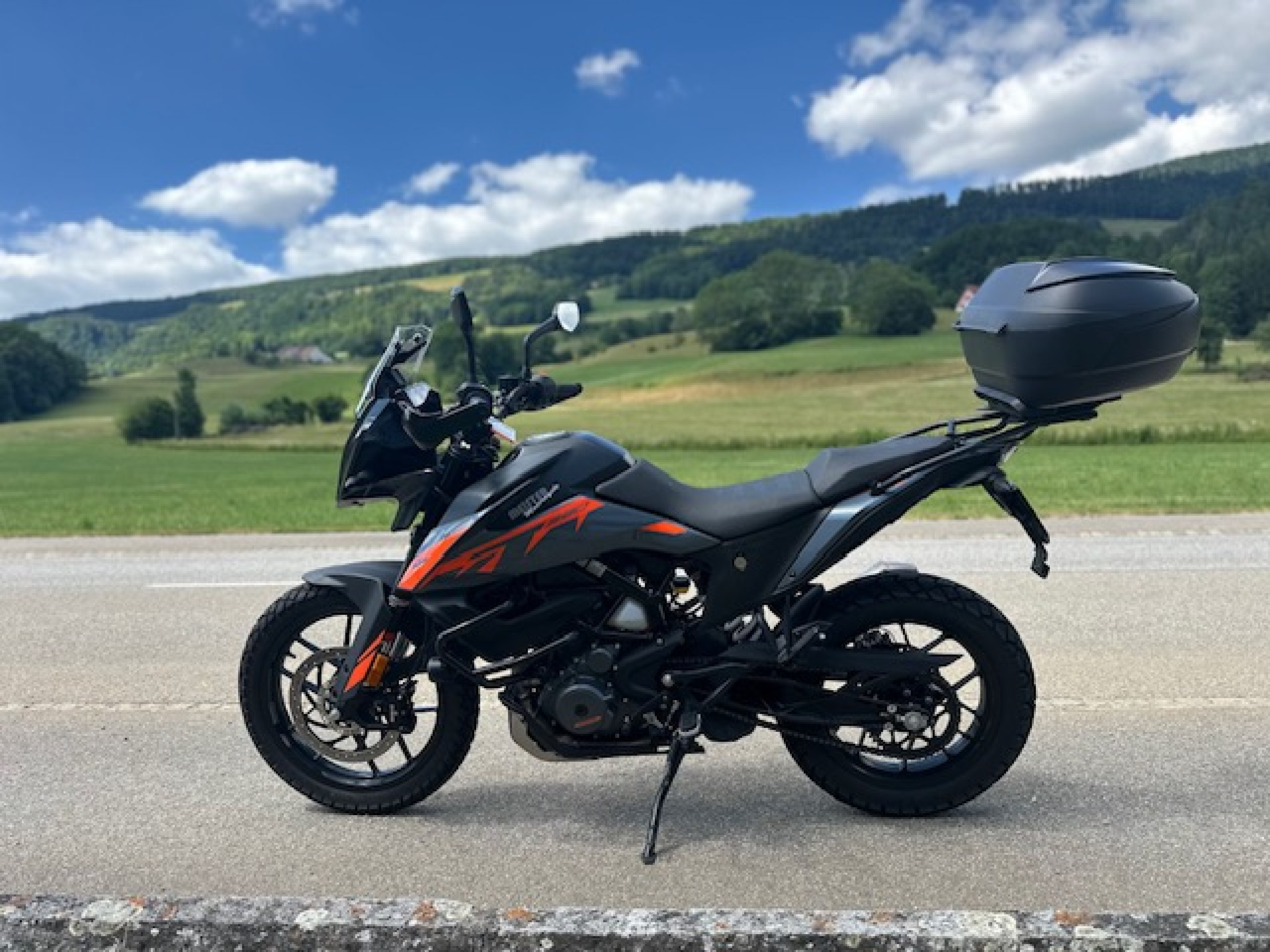 KTM 390 Adventure-image-1
