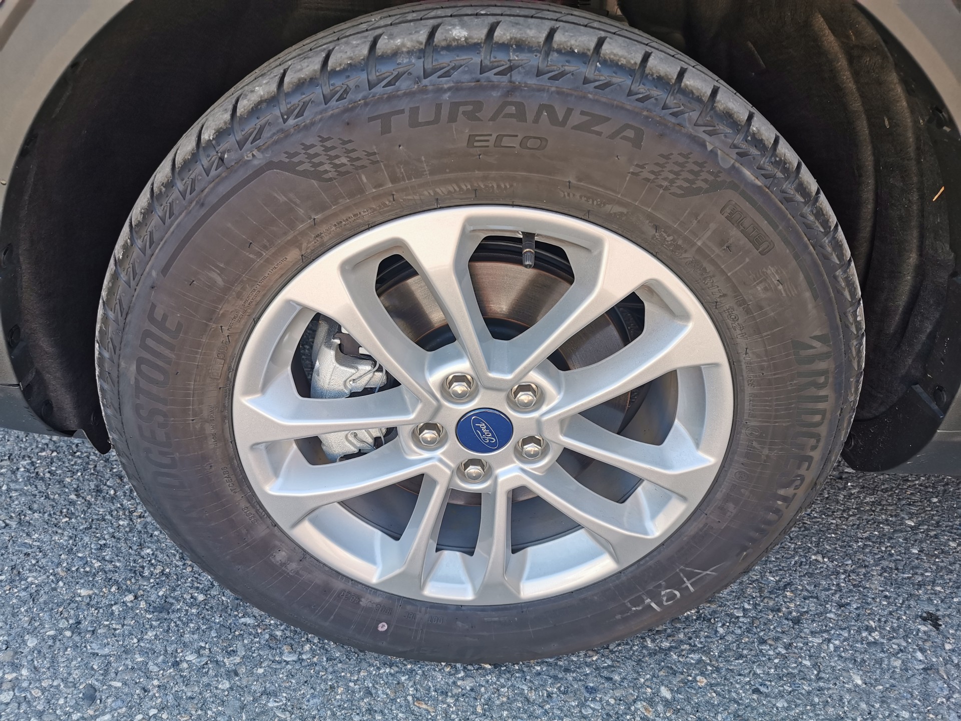 FORD Kuga 2.5 FHEV Titanium X 4WD-image-13
