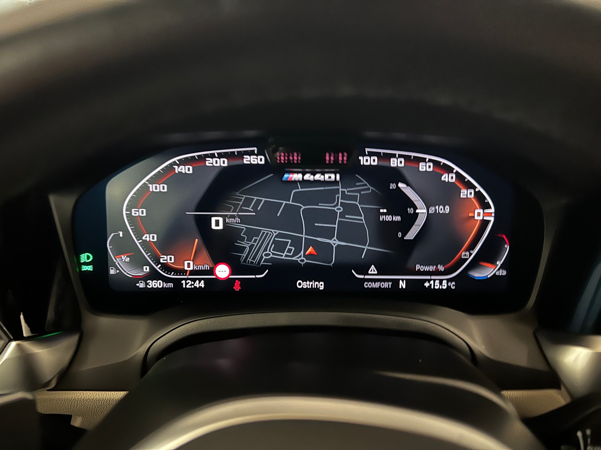 BMW M440i xDrive 48V Gran Coupé Steptronic-385 PS-image-18