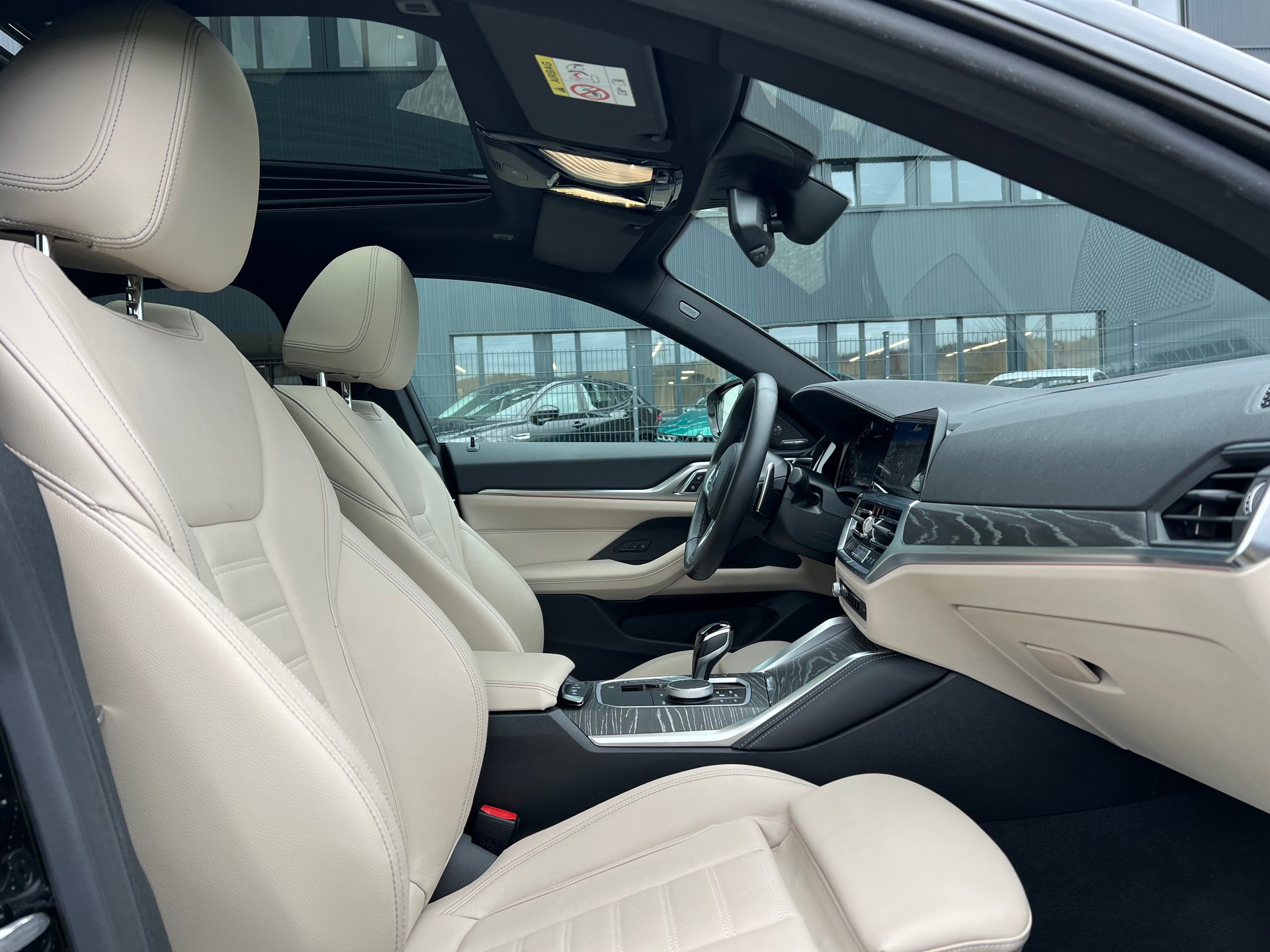 BMW M440i xDrive 48V Gran Coupé Steptronic-385 PS-image-27