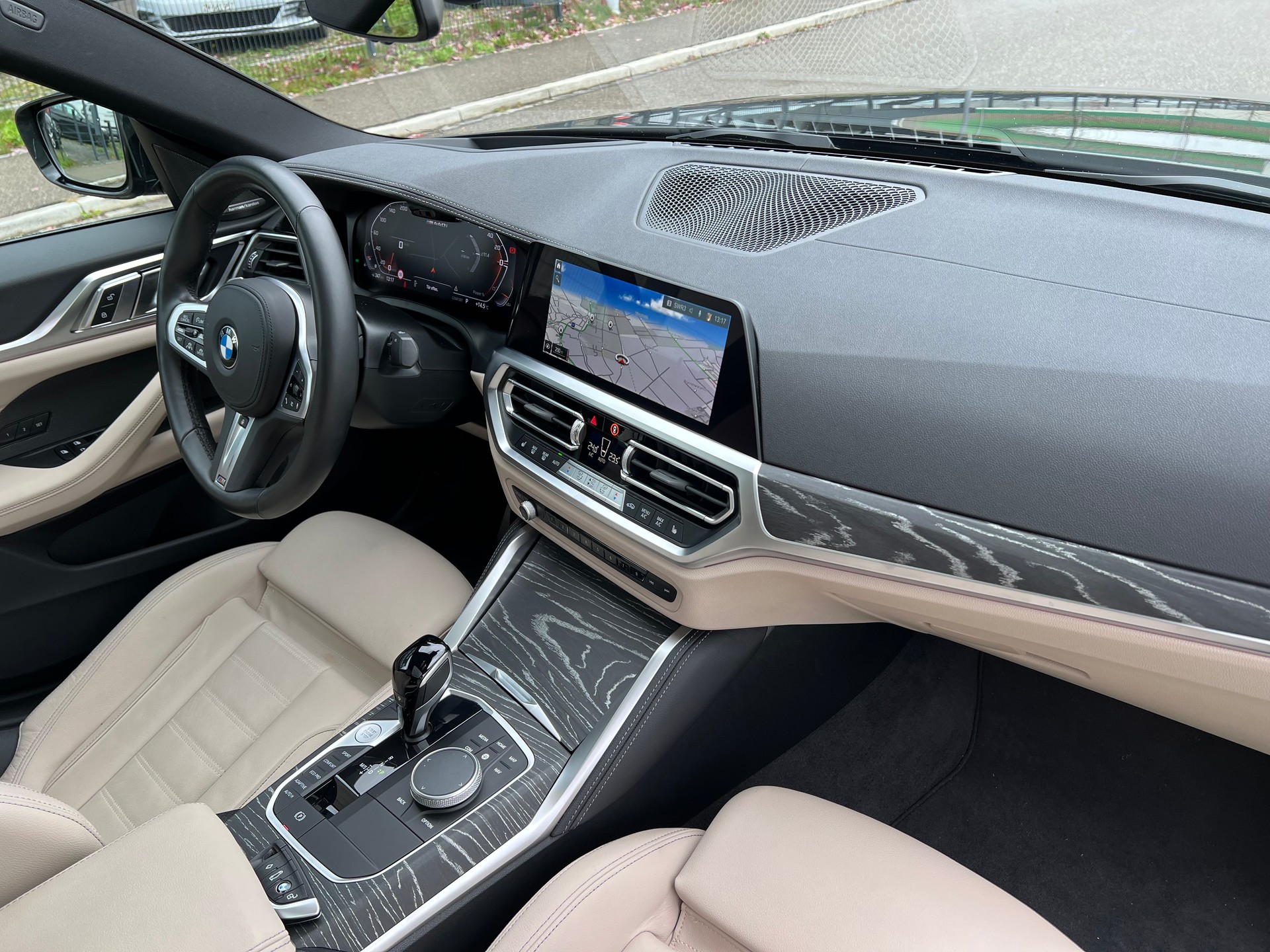 BMW M440i xDrive 48V Gran Coupé Steptronic-385 PS-image-17