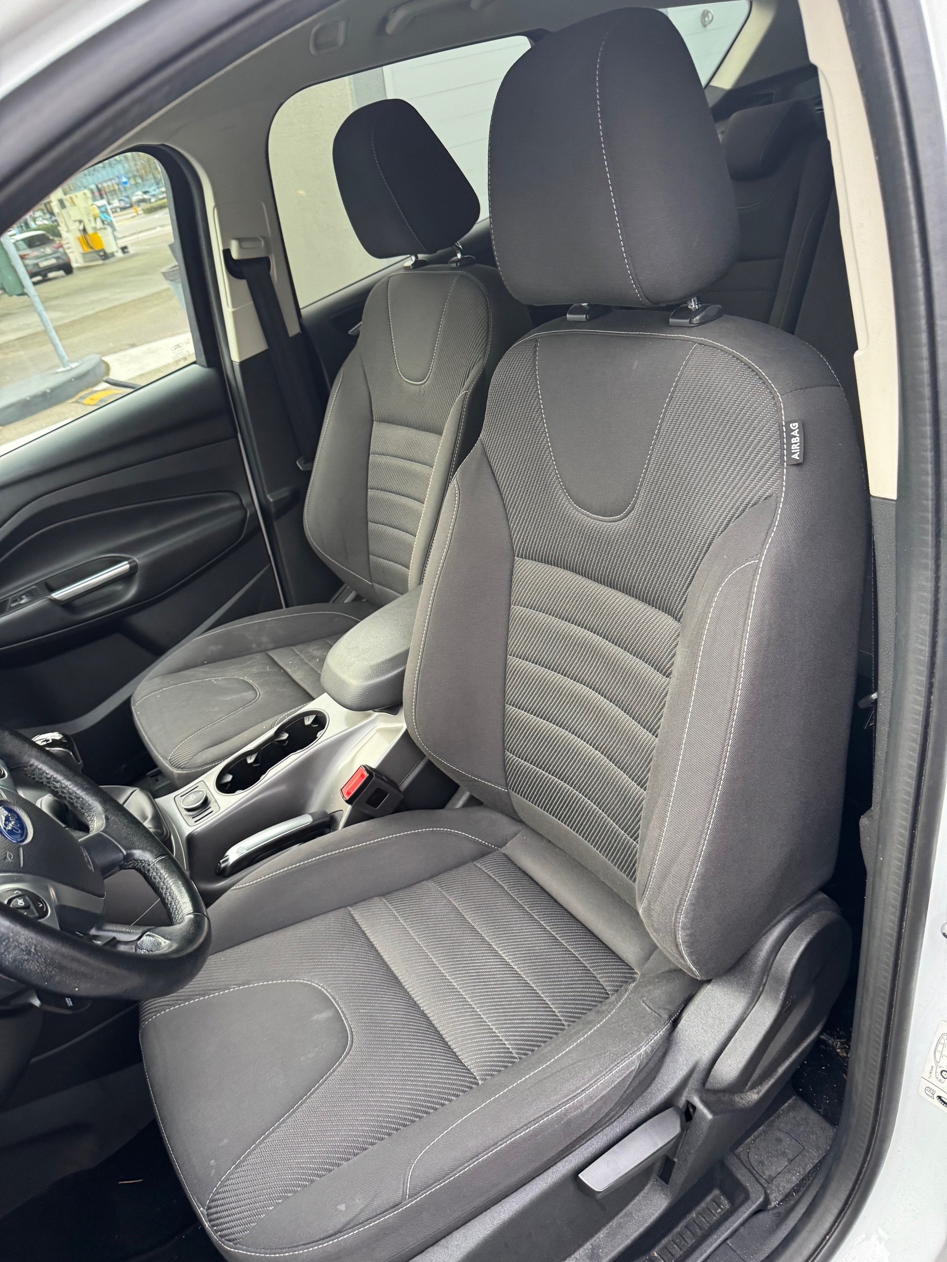 FORD Kuga 2.0 TDCi Carving 4WD-showroom-element-3