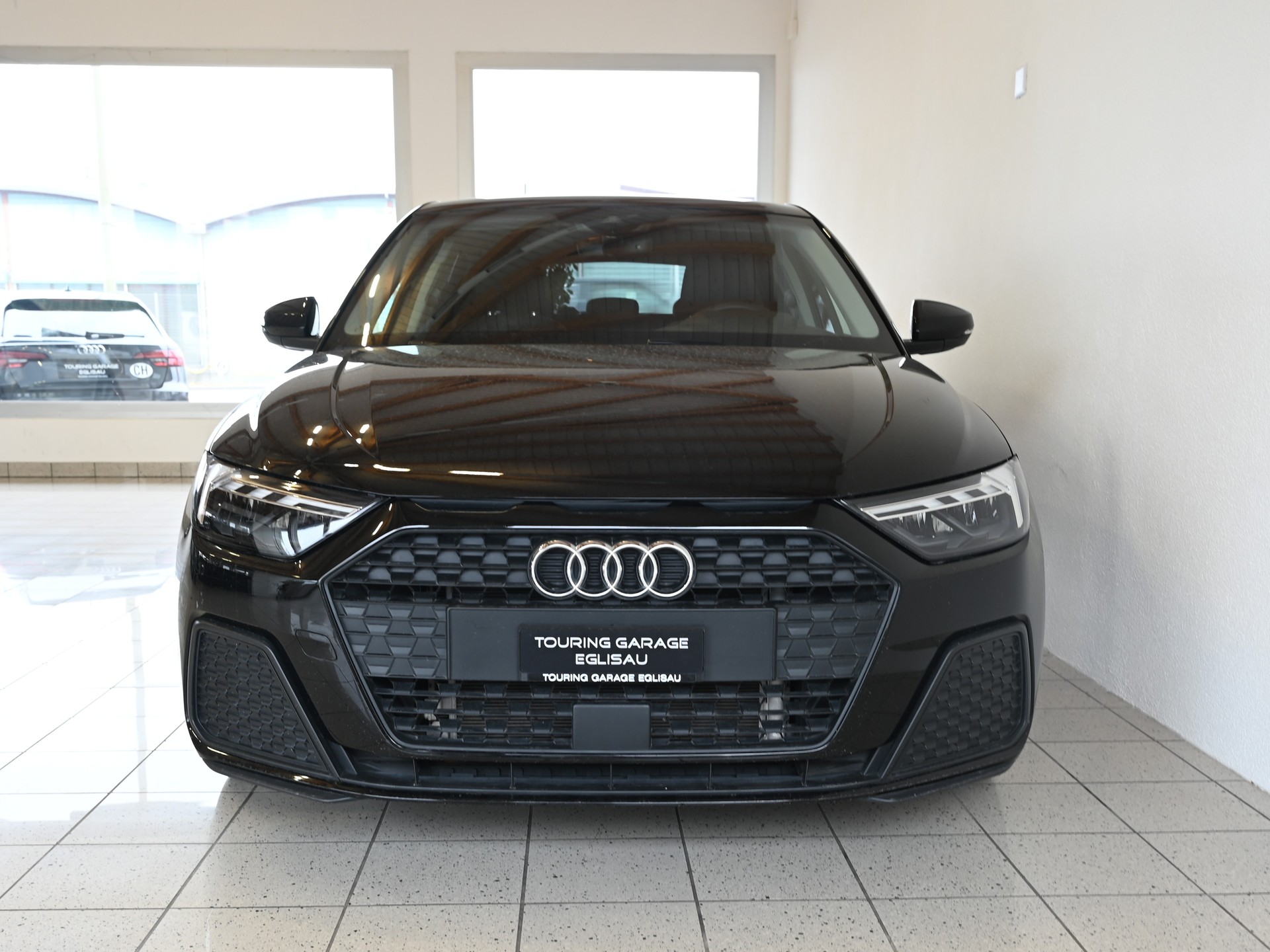 AUDI A1 Sportback 1.0 30 TFSI Attraction S-Tronic-showroom-element-2