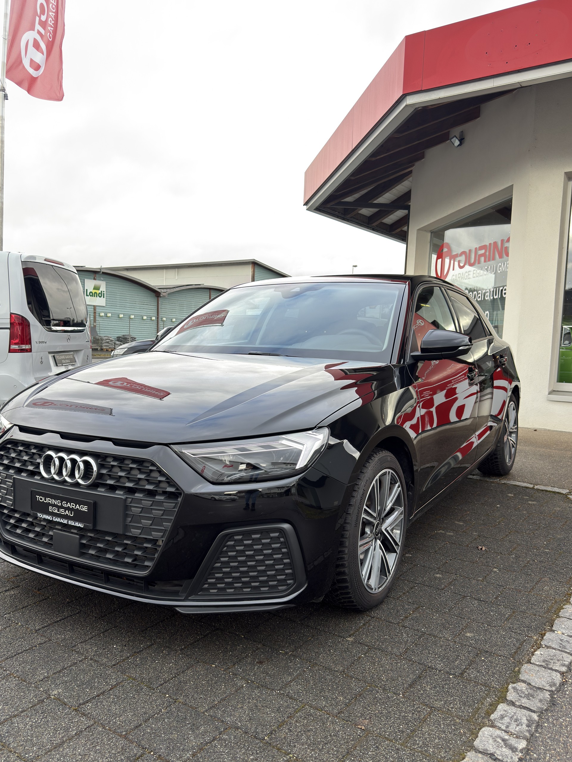 AUDI A1 Sportback 1.0 30 TFSI Attraction S-Tronic-image-22