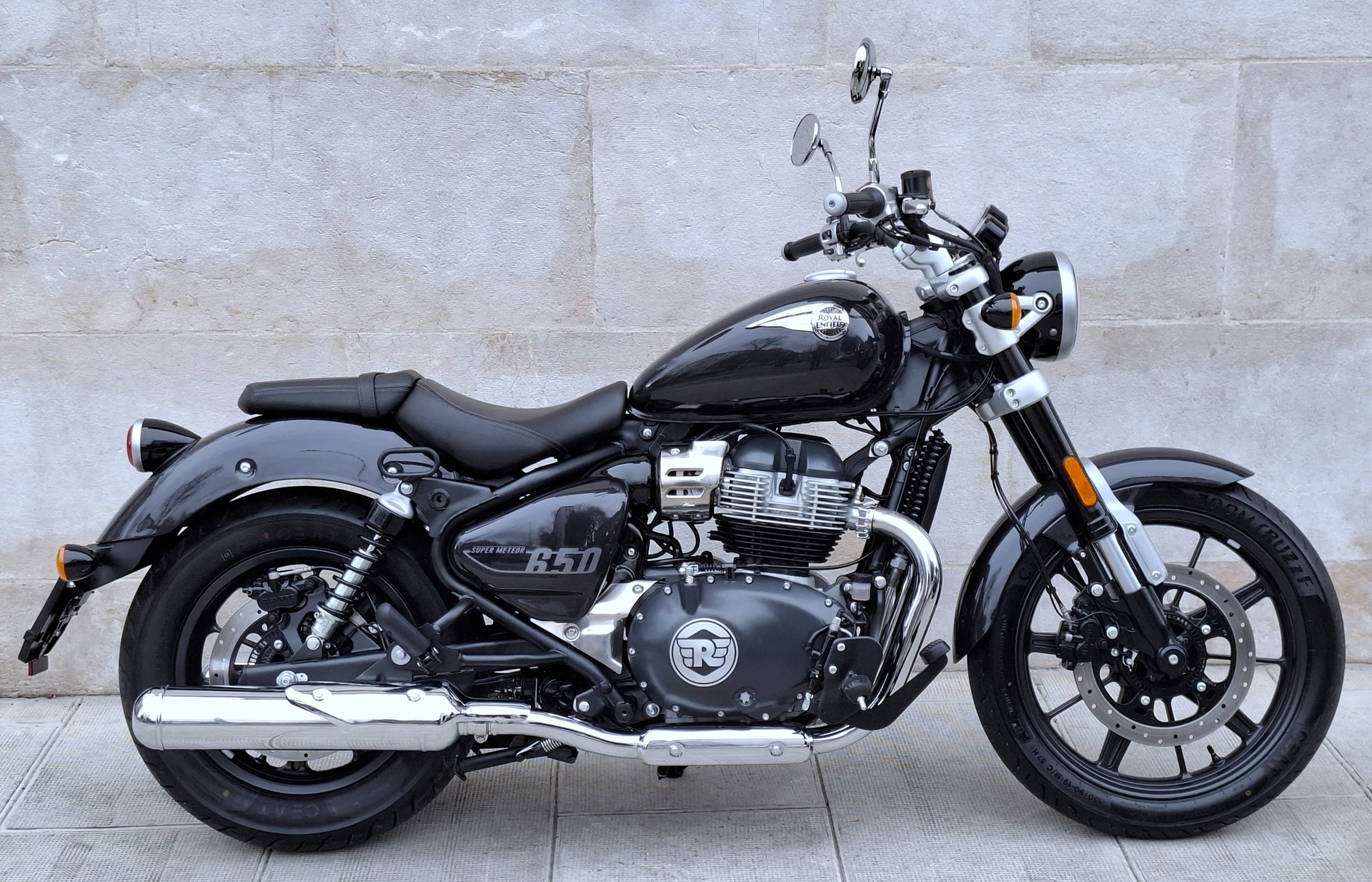 ROYAL ENFIELD Super Meteor 650 Celestial-image-0