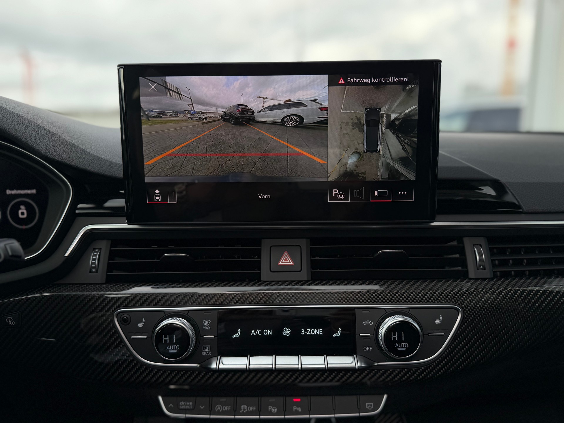 AUDI RS4 Avant quattro tiptronic *Bang & Olufsen Premium - 280km/h*-image-19