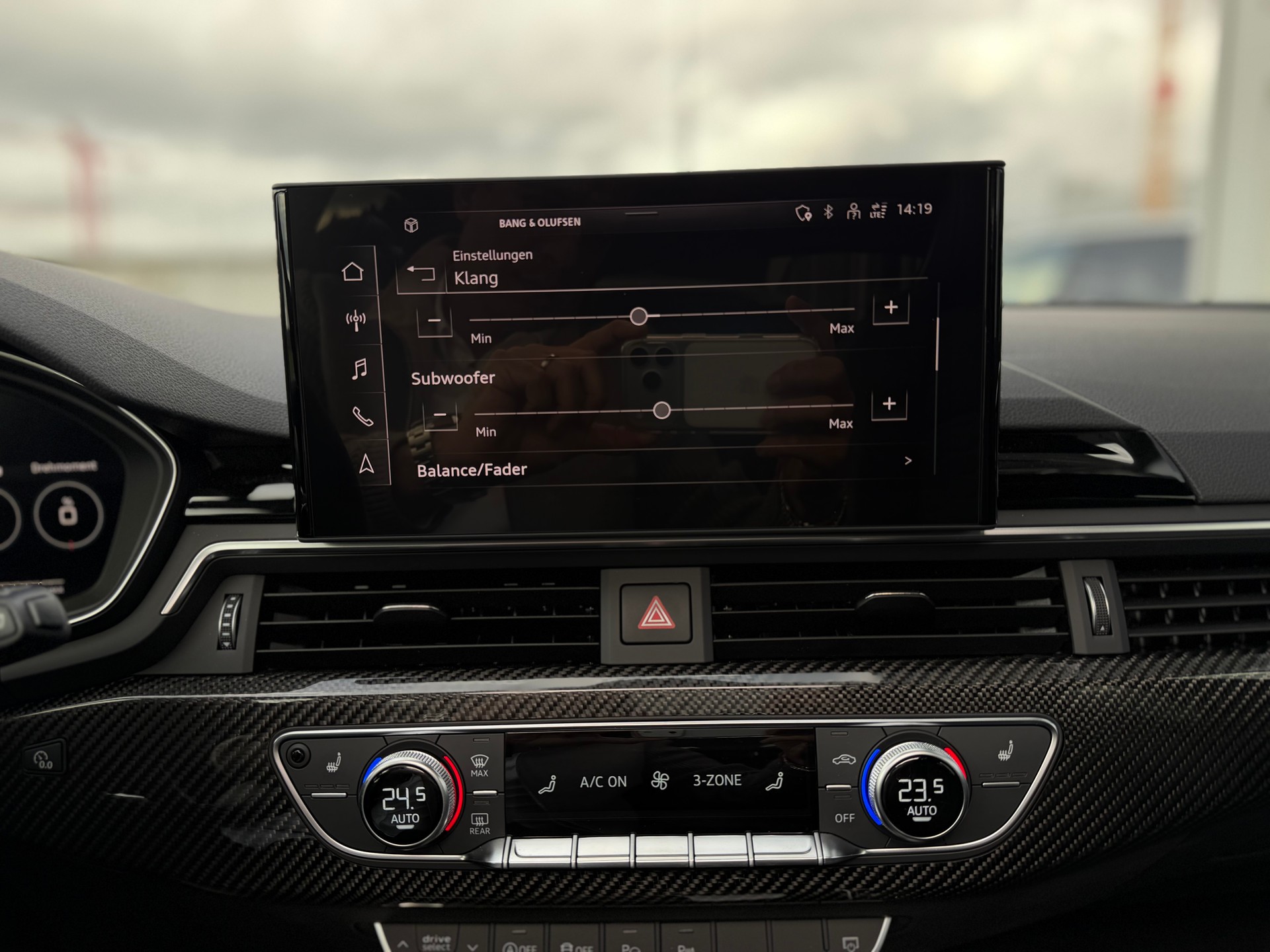 AUDI RS4 Avant quattro tiptronic *Bang & Olufsen Premium - 280km/h*-image-20