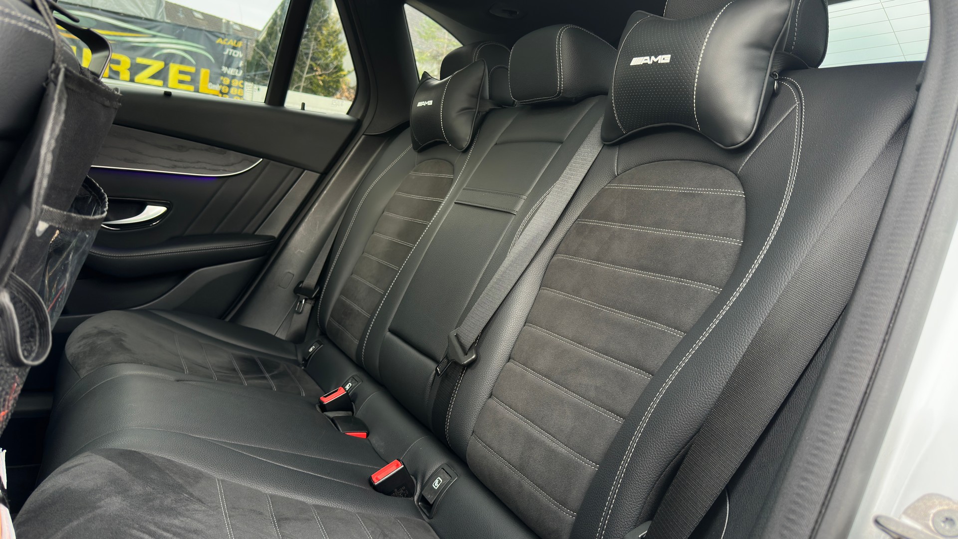 MERCEDES-BENZ GLC 220 d AMG Line 4Matic-image-12