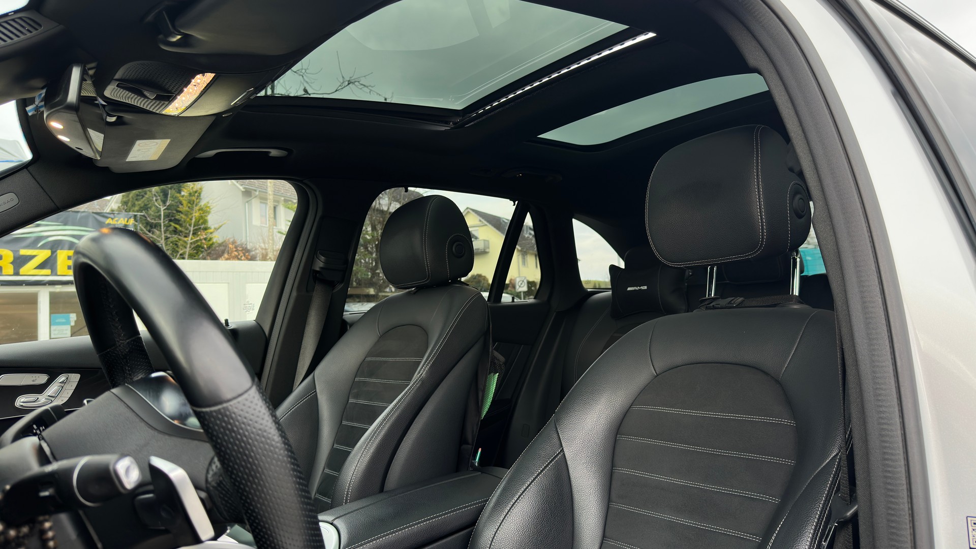 MERCEDES-BENZ GLC 220 d AMG Line 4Matic-image-8