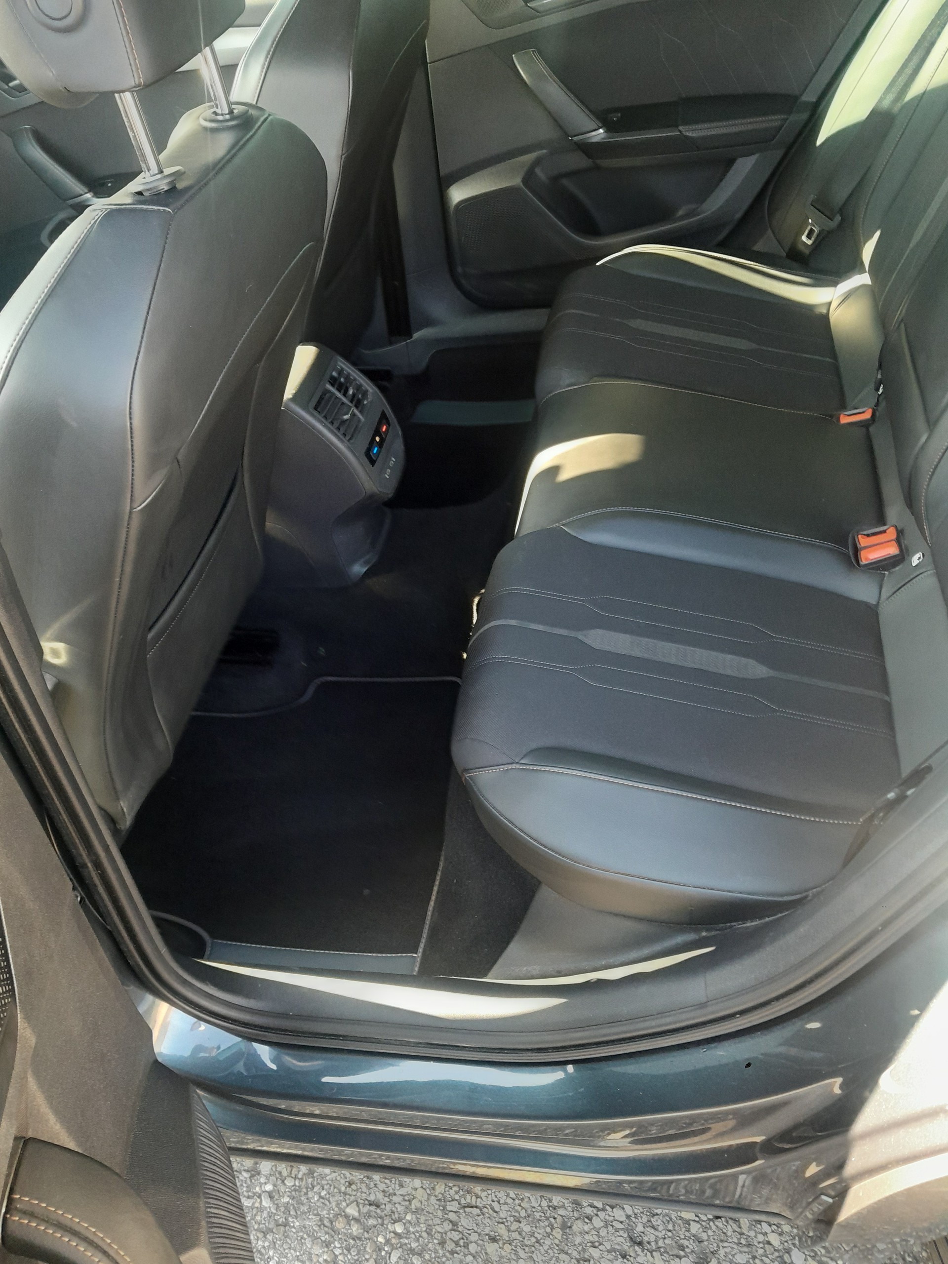 CUPRA Formentor 2.0TSI 4Drive DSG-image-8