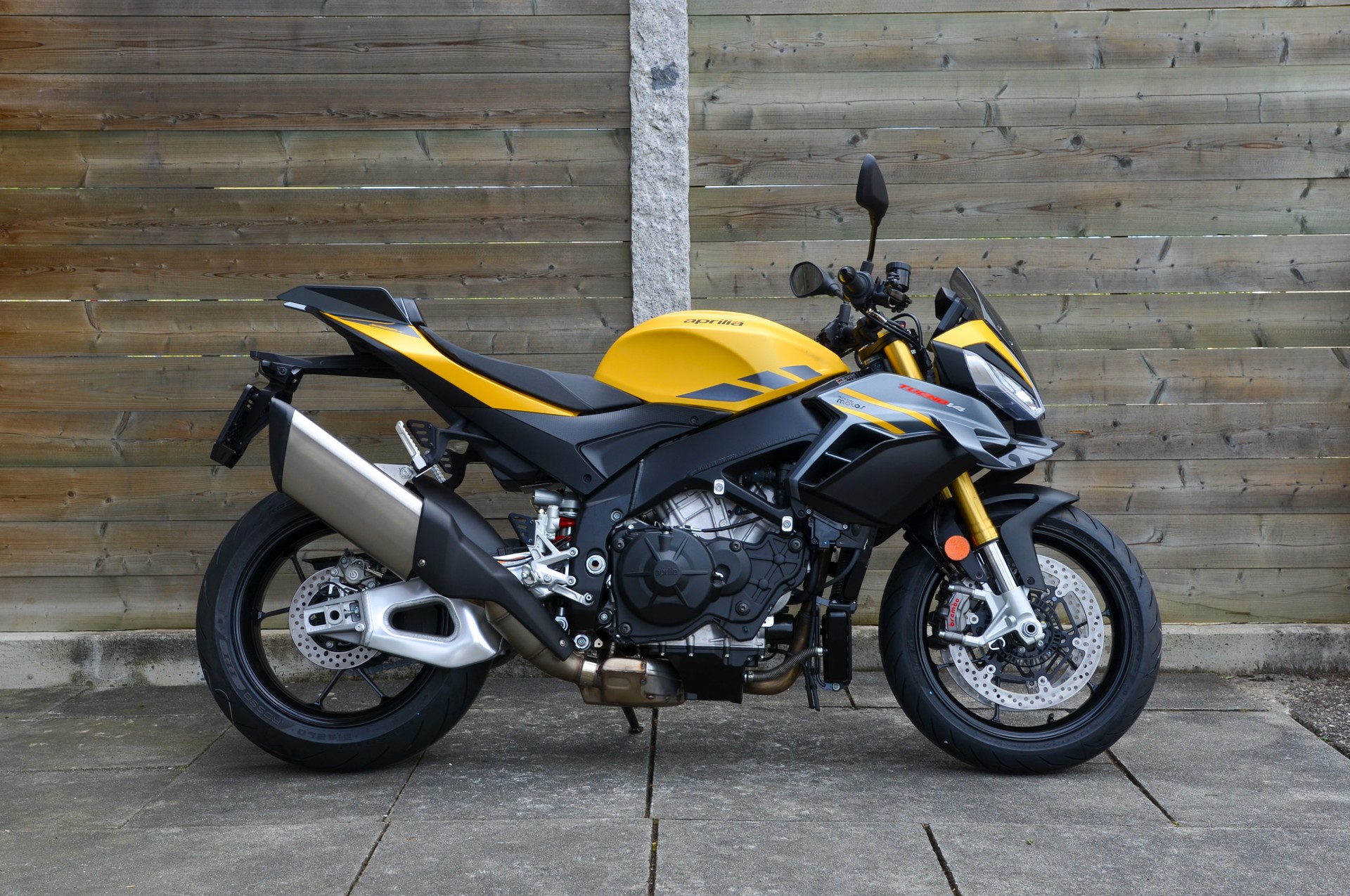 APRILIA Tuono V4 1100 E5+-image-0