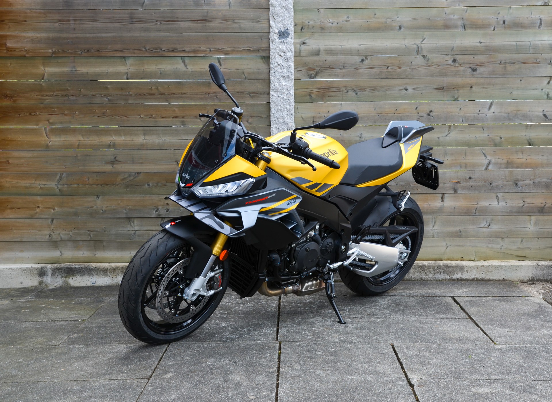 APRILIA Tuono V4 1100 E5+-image-1