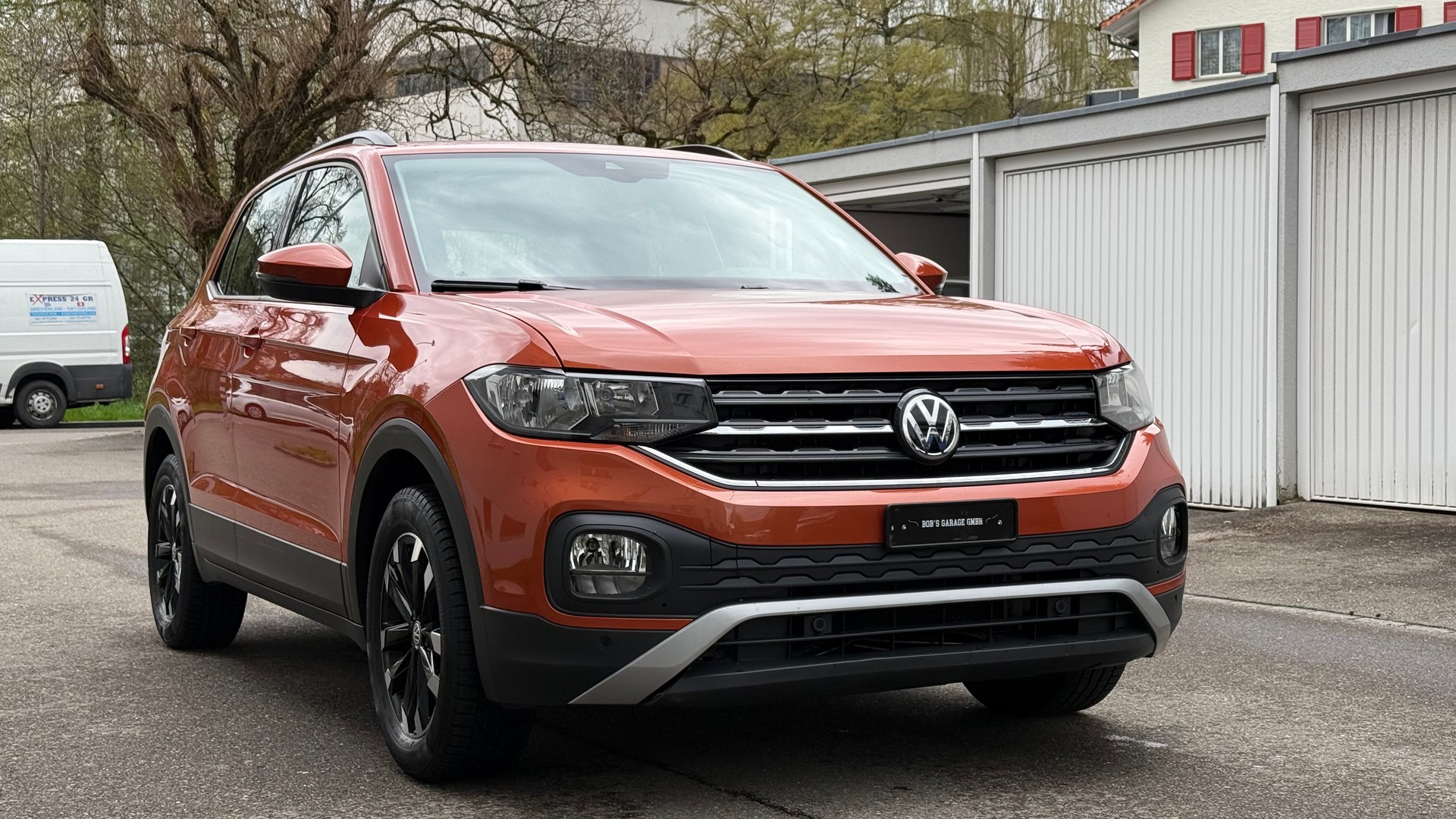 VW T-Cross 1.0 TSI Life DSG-image-4