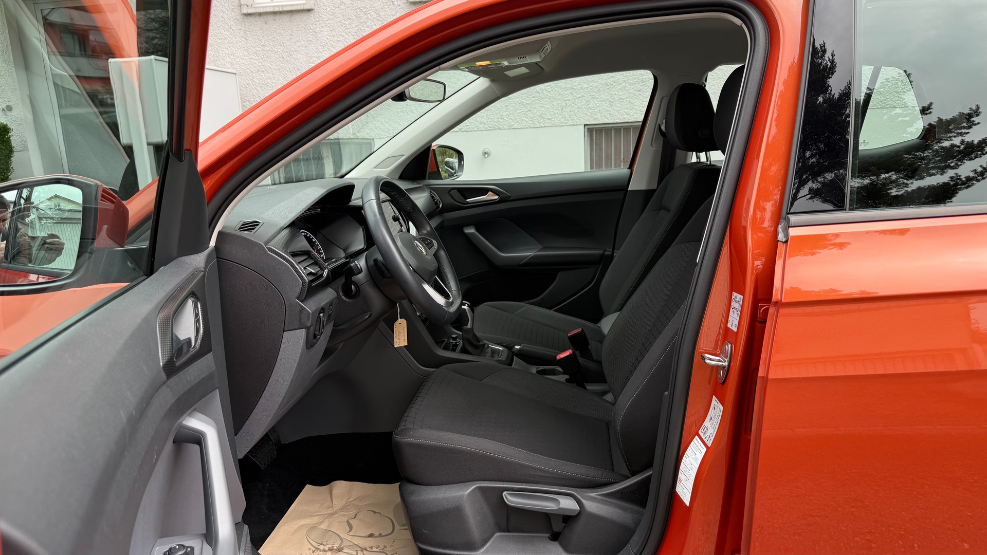 VW T-Cross 1.0 TSI Life DSG-image-7