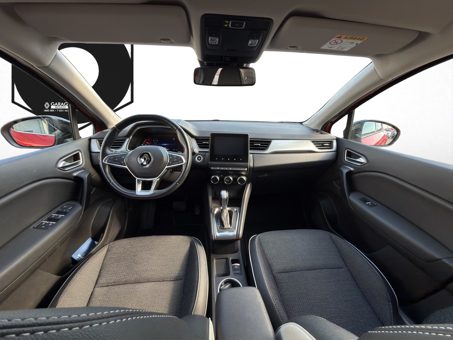 RENAULT Captur 1.3 TCe EDC Intens EDC-image-9
