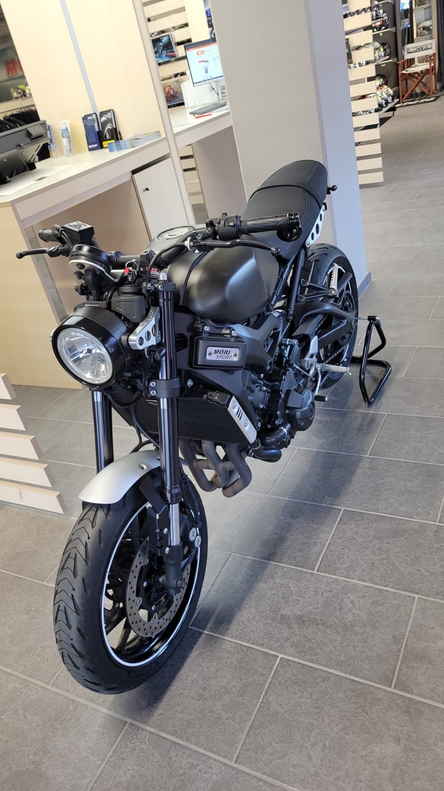 YAMAHA XSR 900-image-6