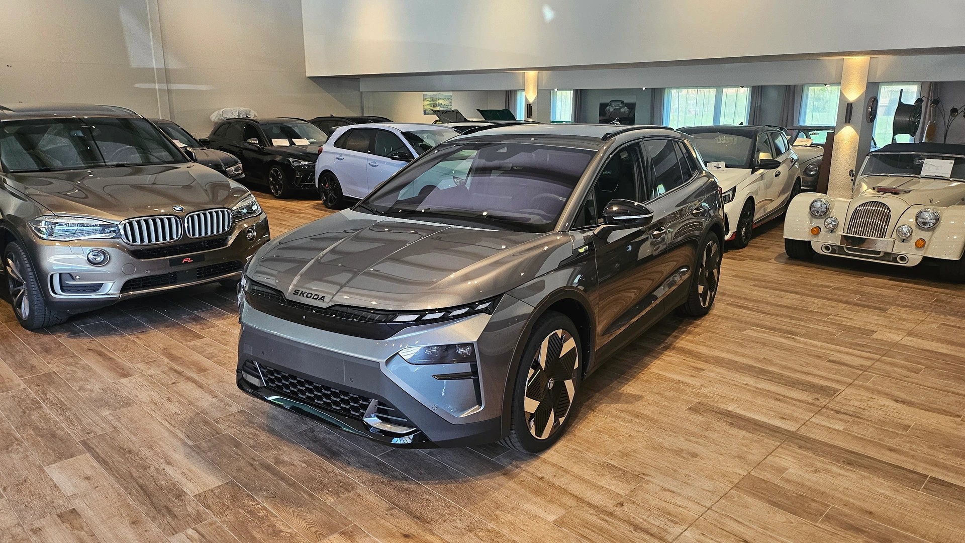 SKODA Elroq RS 4x4-image-24