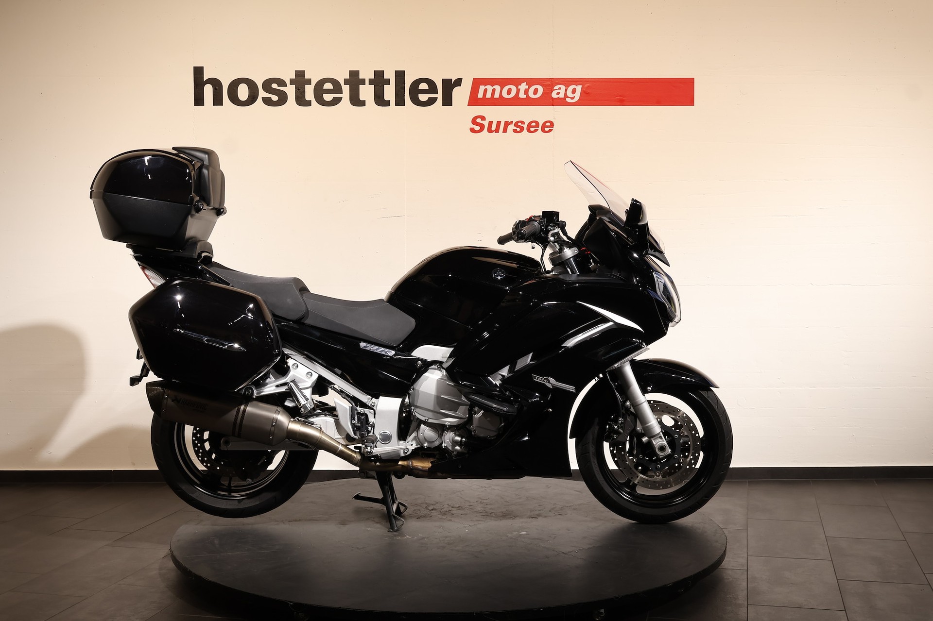 YAMAHA FJR 1300-image-1