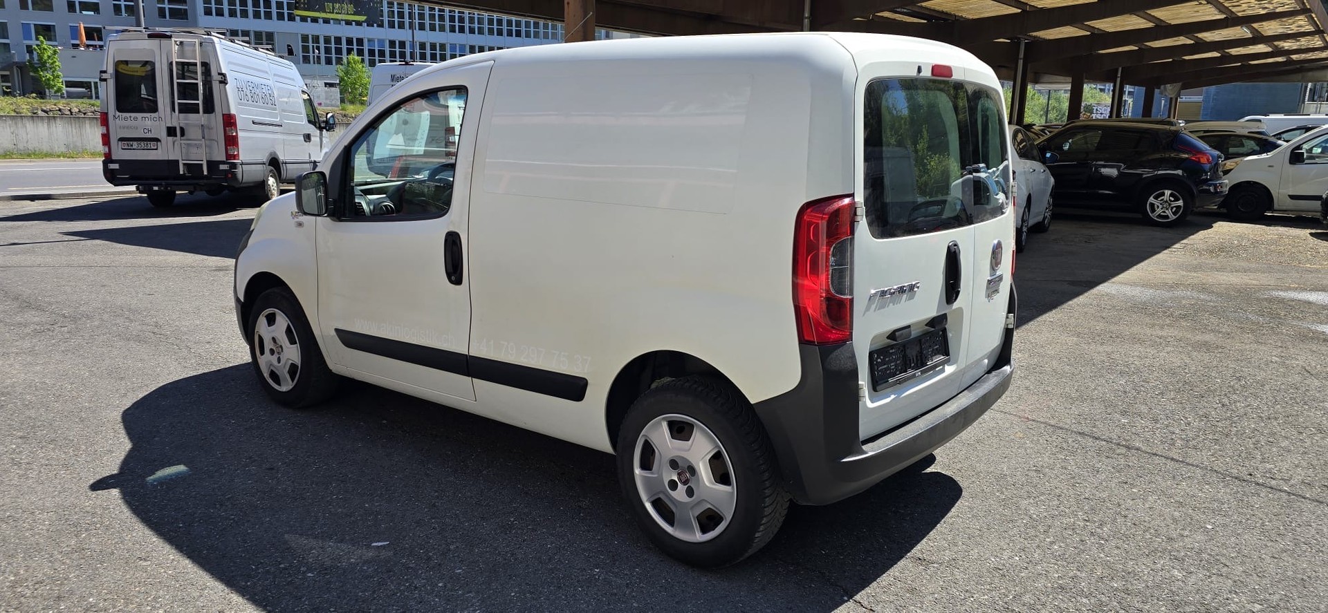 FIAT Fiorino 1.3 MJ Adventure-image-4