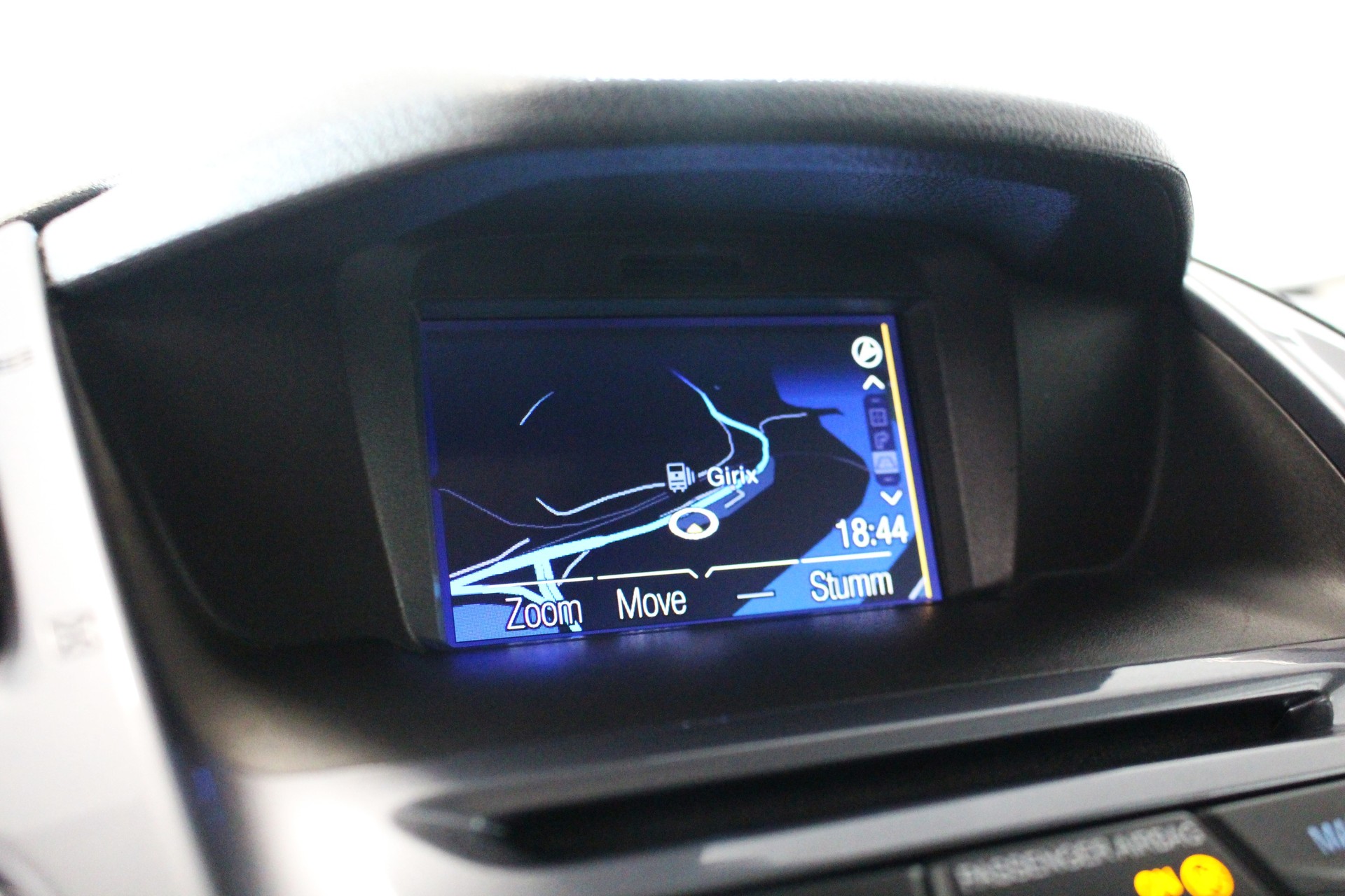 FORD Tourneo Connect 1.0 EcoB 100 Titanium-image-16
