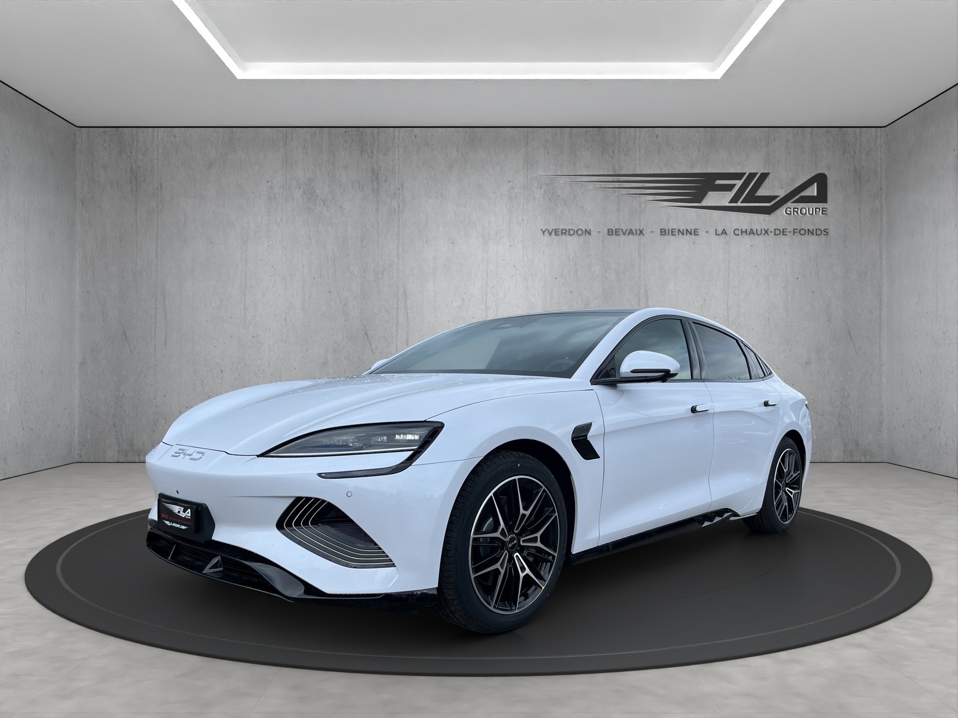 BYD Seal Excellence AWD MY26-showroom-element-1